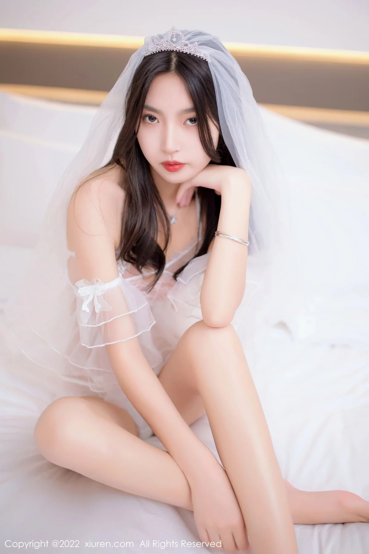 [[XiuRen秀人网]秀人网]No.5399_新人模特十九九私房多套性感服饰秀曼妙苗条身材迷人诱惑写真117P