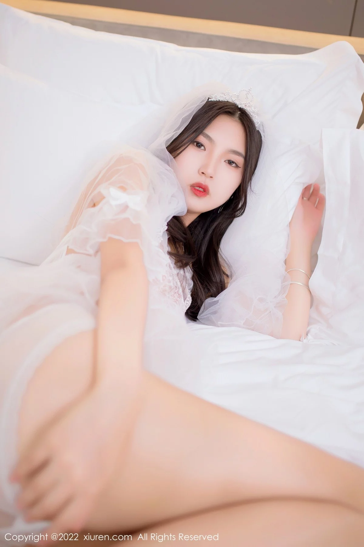 [[XiuRen秀人网]秀人网]No.5399_新人模特十九九私房多套性感服饰秀曼妙苗条身材迷人诱惑写真117P