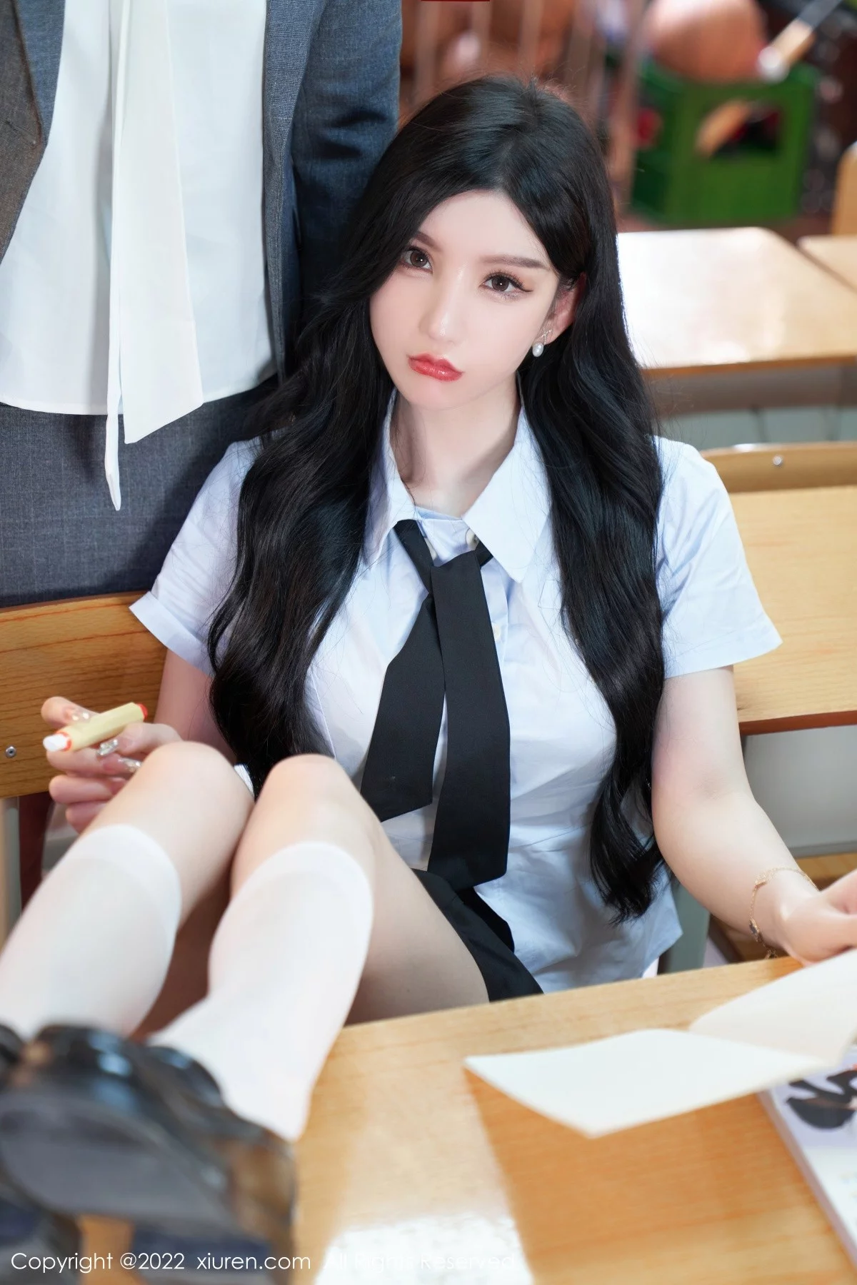 [[XiuRen秀人网]秀人网]No.5452_女神周于希Sally学妹装扮半脱露黑色蕾丝边内衣撩人诱惑写真76P