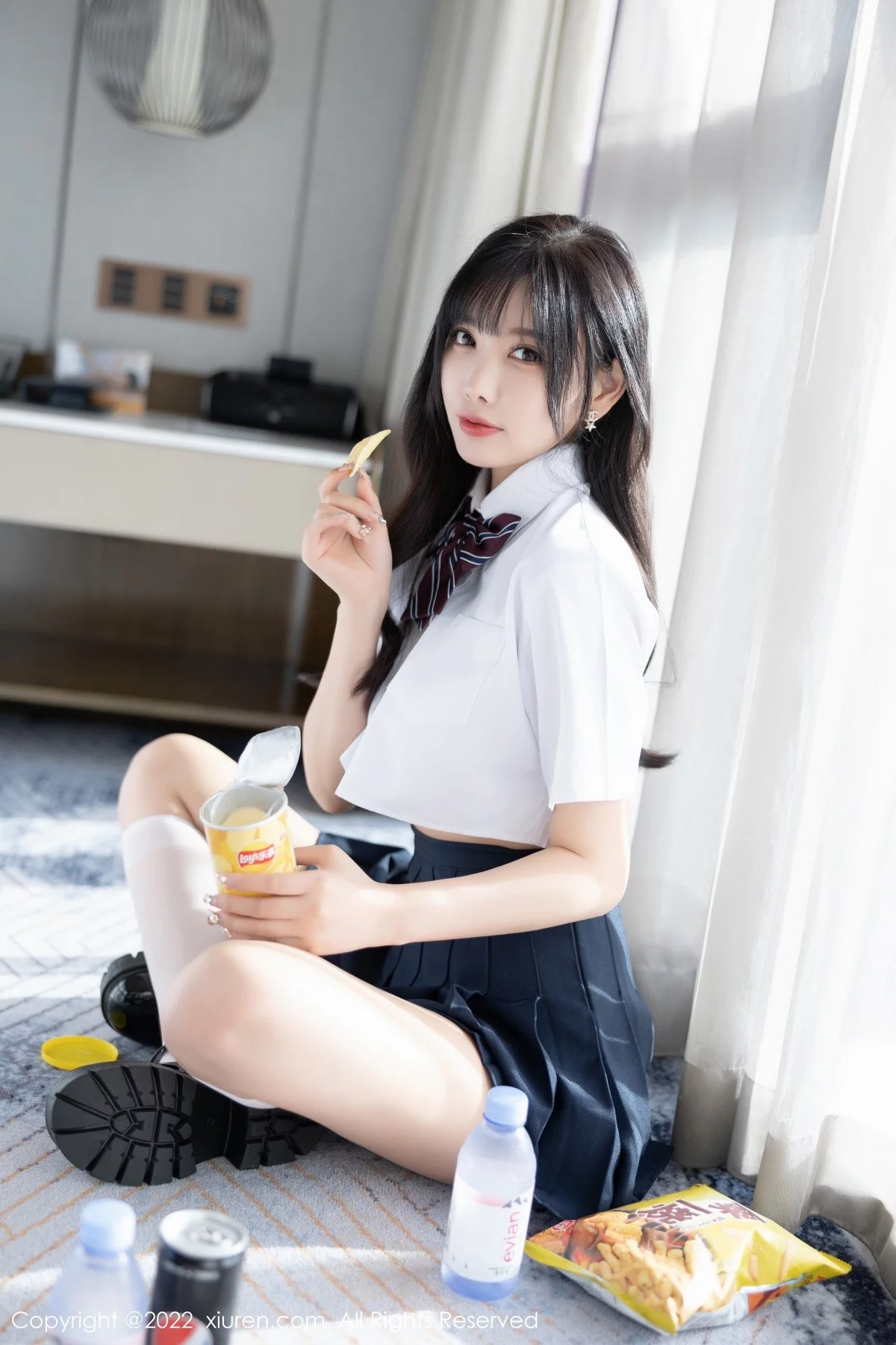 [[XiuRen秀人网]秀人网]No.5338_女神杨晨晨Yome清爽学妹制服露蕾丝内衣秀完美身材诱惑写真82P