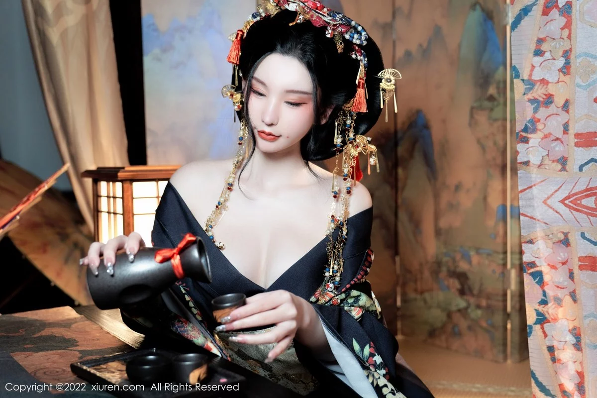 [[XiuRen秀人网]秀人网]No.5537_女神周于希Sally宽衣解带主题日系风脱和服露翘臀美腿诱惑写真80P