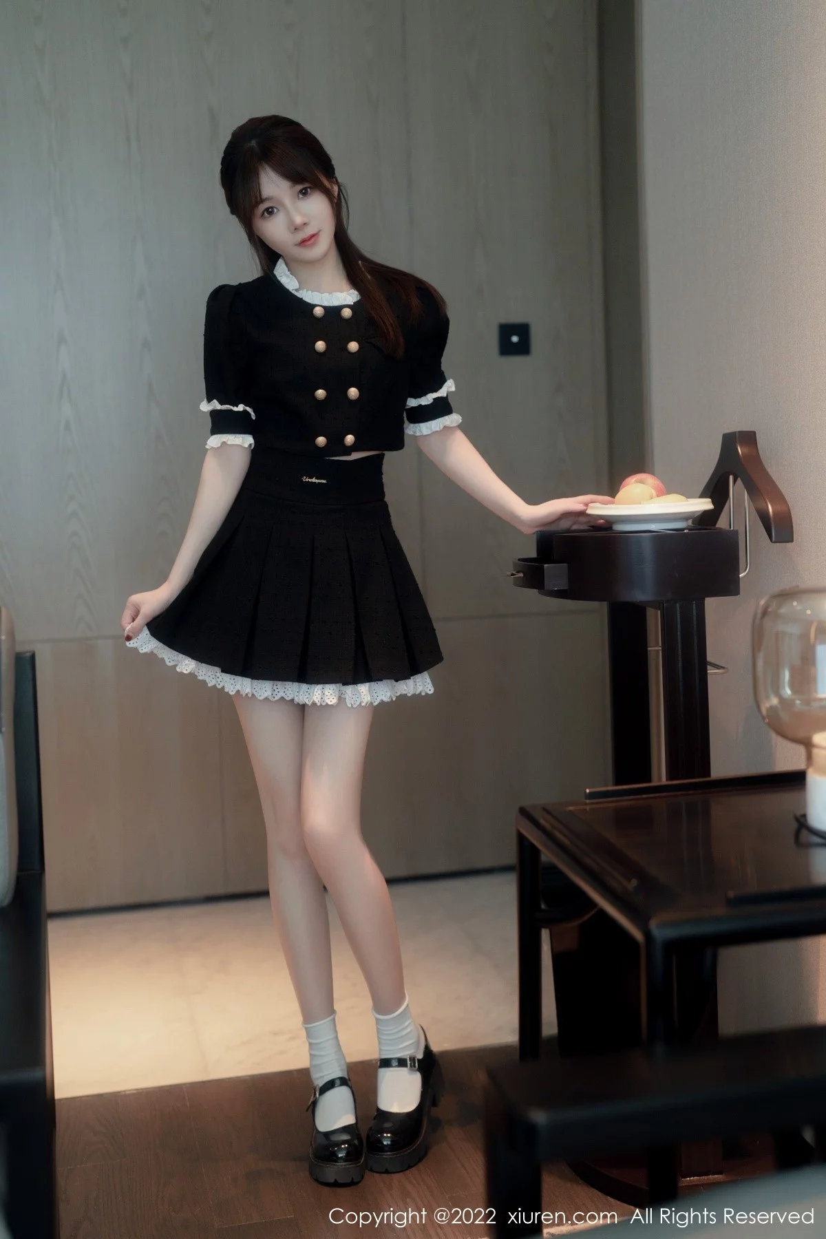 [[XiuRen秀人网]秀人网]No.5626_模特婠婠么脱黑色短款连衣裙露性感黑色内衣秀曼妙身材诱惑写真64P