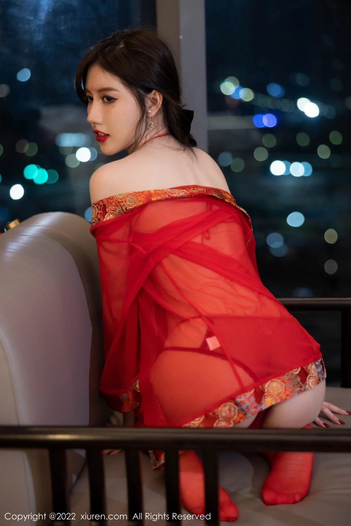 [[XiuRen秀人网]秀人网]No.5619_模特美桃酱性感红色轻透薄纱古装透视秀白嫩肌肤惹火诱惑写真72P
