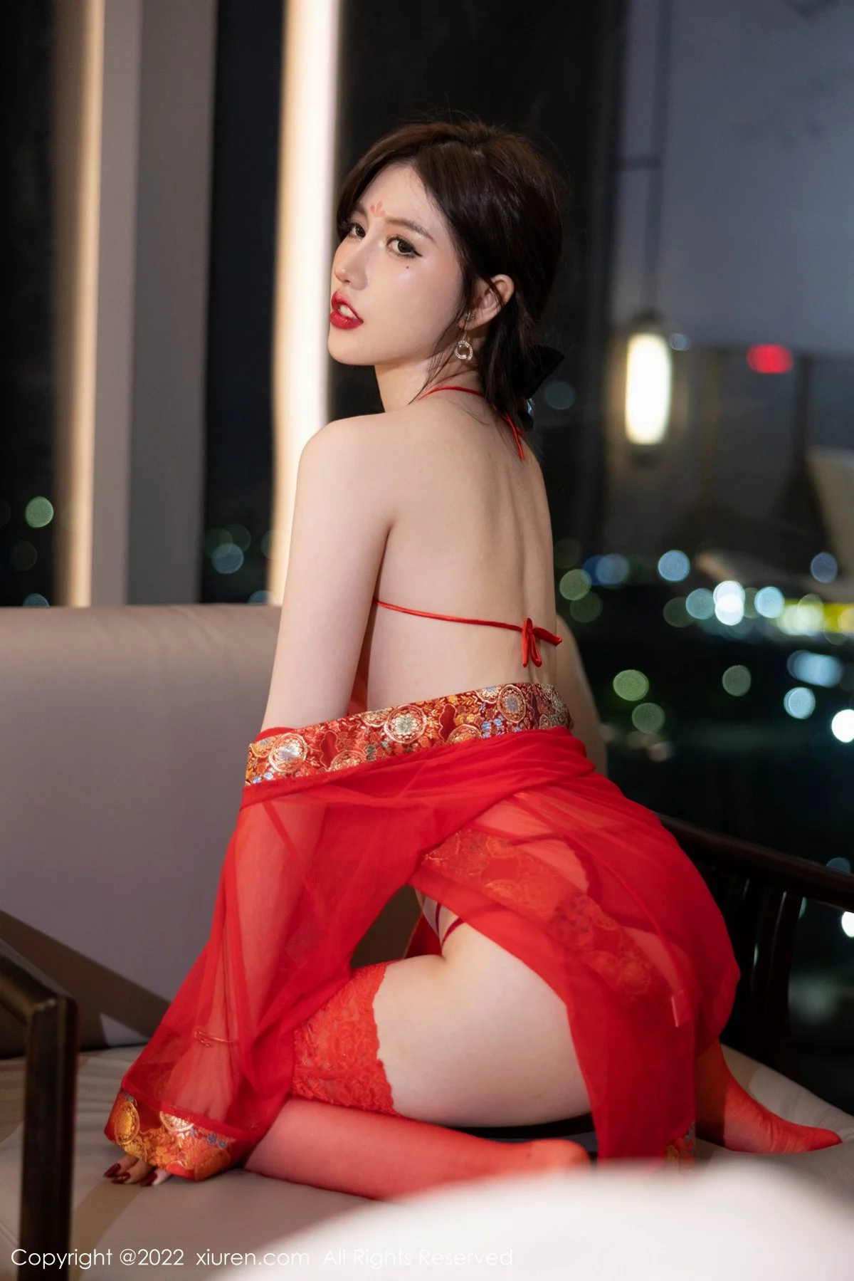 [[XiuRen秀人网]秀人网]No.5619_模特美桃酱性感红色轻透薄纱古装透视秀白嫩肌肤惹火诱惑写真72P