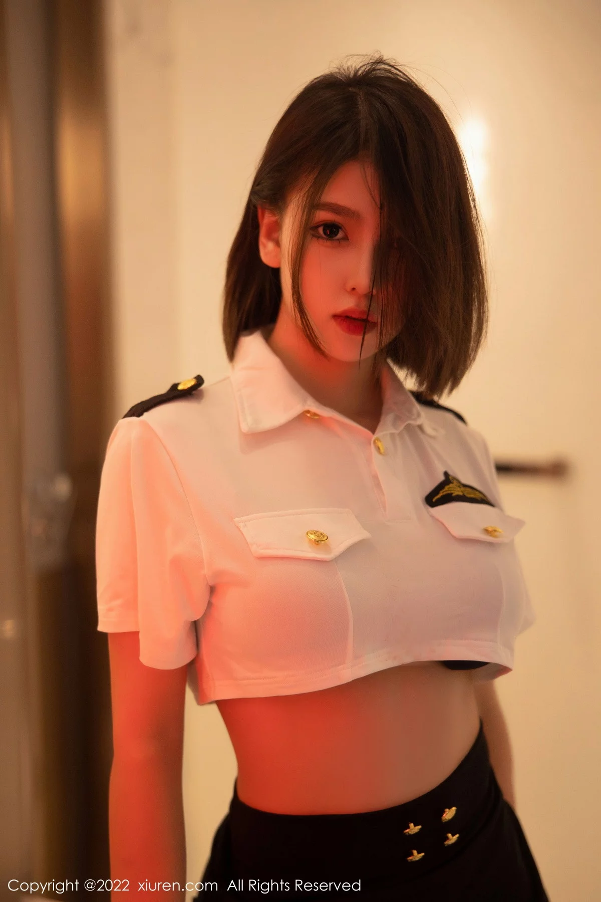 [[XiuRen秀人网]秀人网]No.5815_模特美羊羊性感制服主题白色上衣配黑短裙露黑色内衣诱惑写真79P