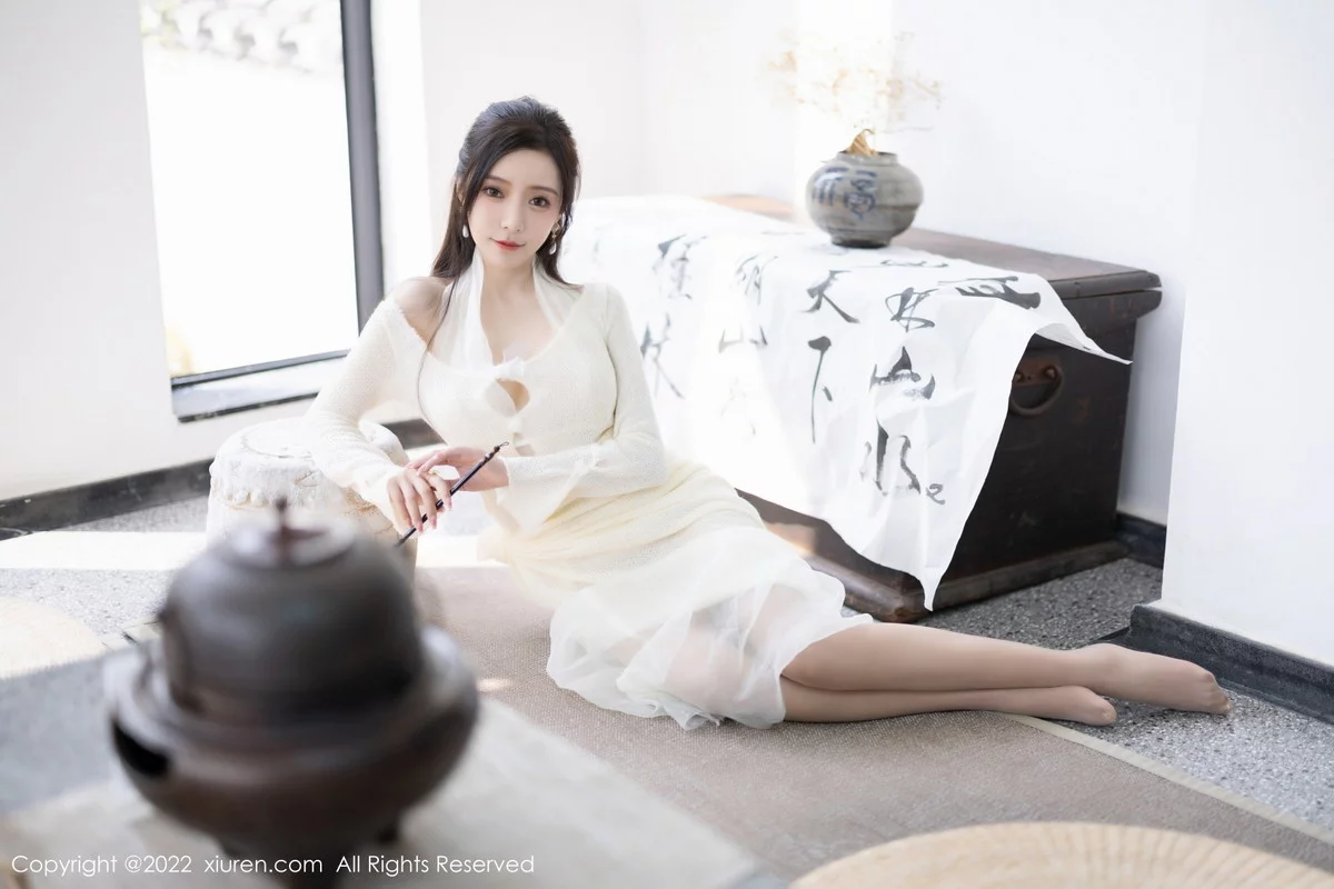 [[XiuRen秀人网]秀人网]No.5846_女神王馨瑶yanni性感白色连衣裙配超薄肉丝秀翘臀美腿诱惑写真87P