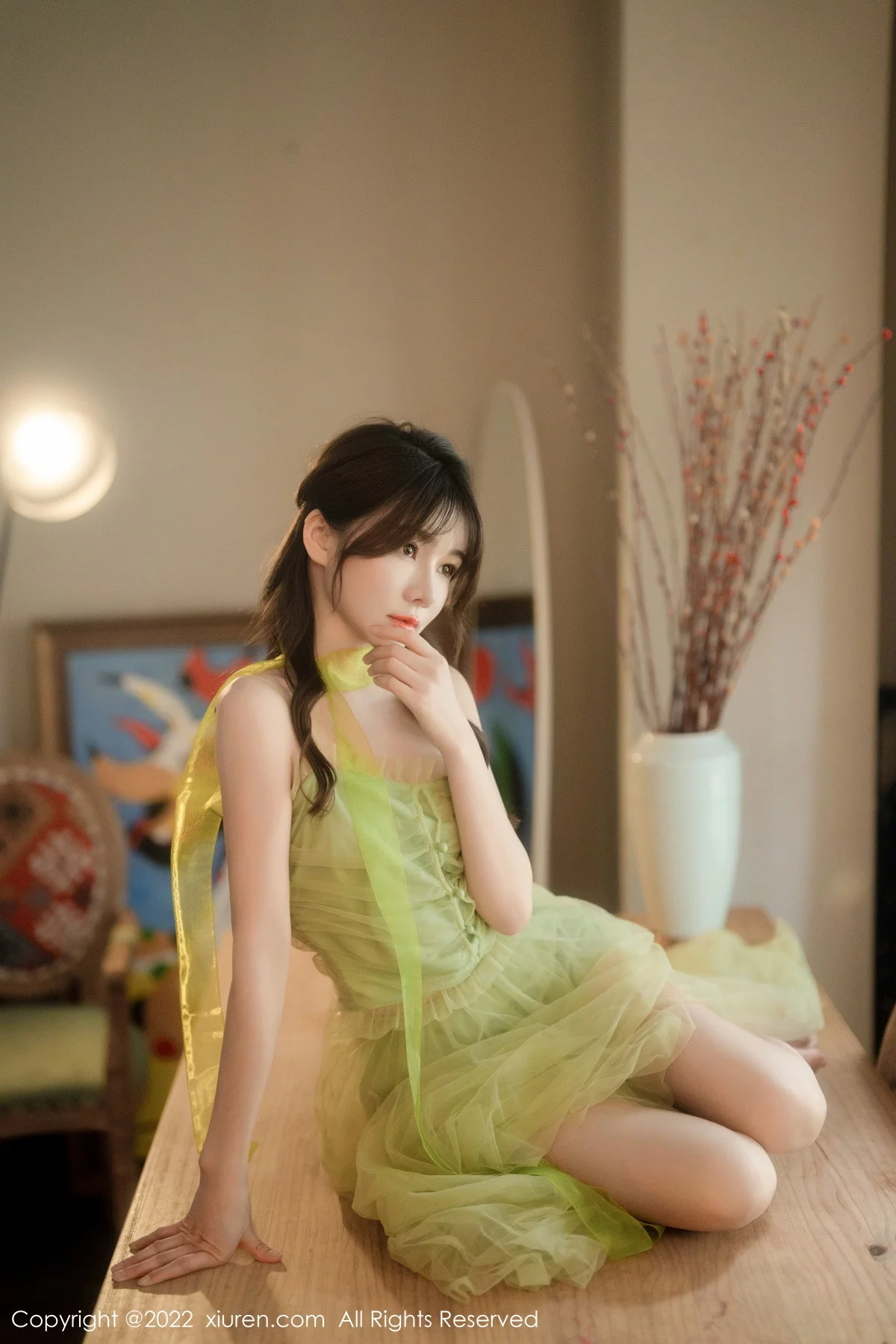 [[XiuRen秀人网]秀人网]No.5875_模特婠婠么私房性感淡绿色连衣裙秀曼妙身姿白嫩美腿诱惑写真85P