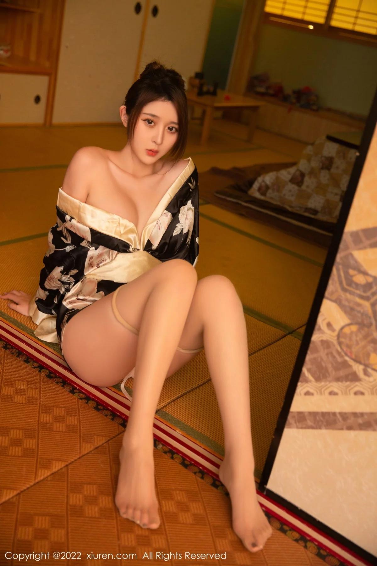 [[XiuRen秀人网]秀人网]No.5942_模特夏甜甜性感黑色日式和服配超薄肉丝半脱秀完美身材诱惑写真79P