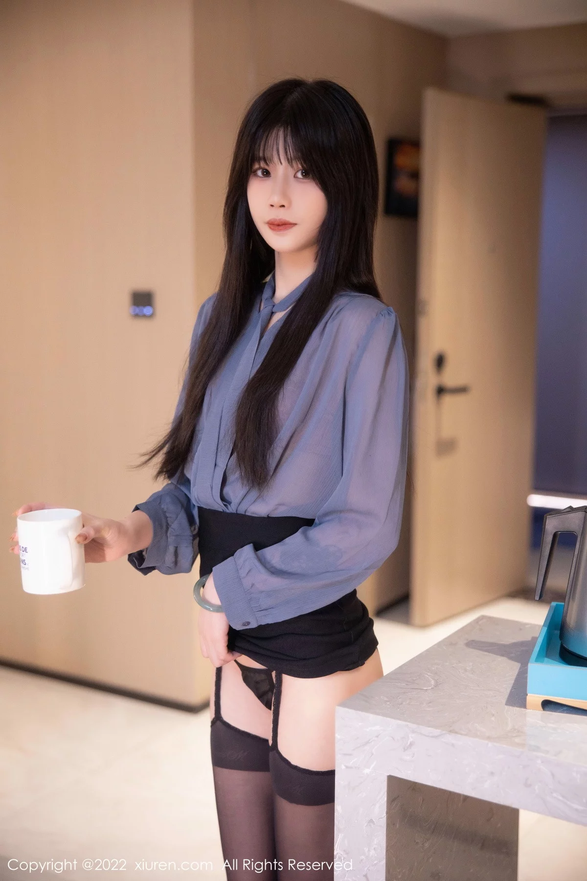 [[XiuRen秀人网]秀人网]No.5964_模特77qiqi私房半脱露性感淡红色蕾丝内衣配超薄黑丝魅惑写真88P