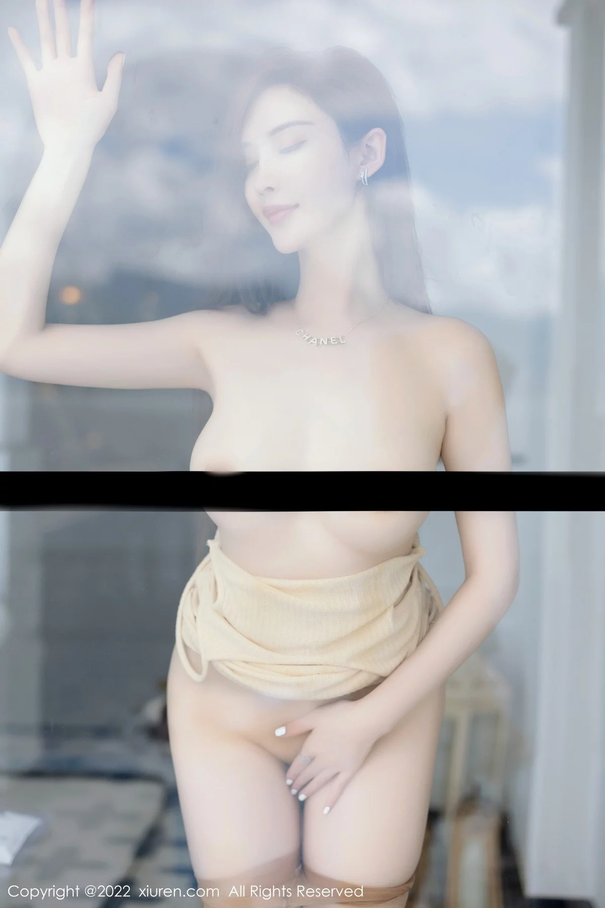 [[XiuRen秀人网]秀人网]No.5912_女神奶瓶土肥圆大理旅拍黄色吊带短裙秀丰满身材惹火诱惑写真82P
