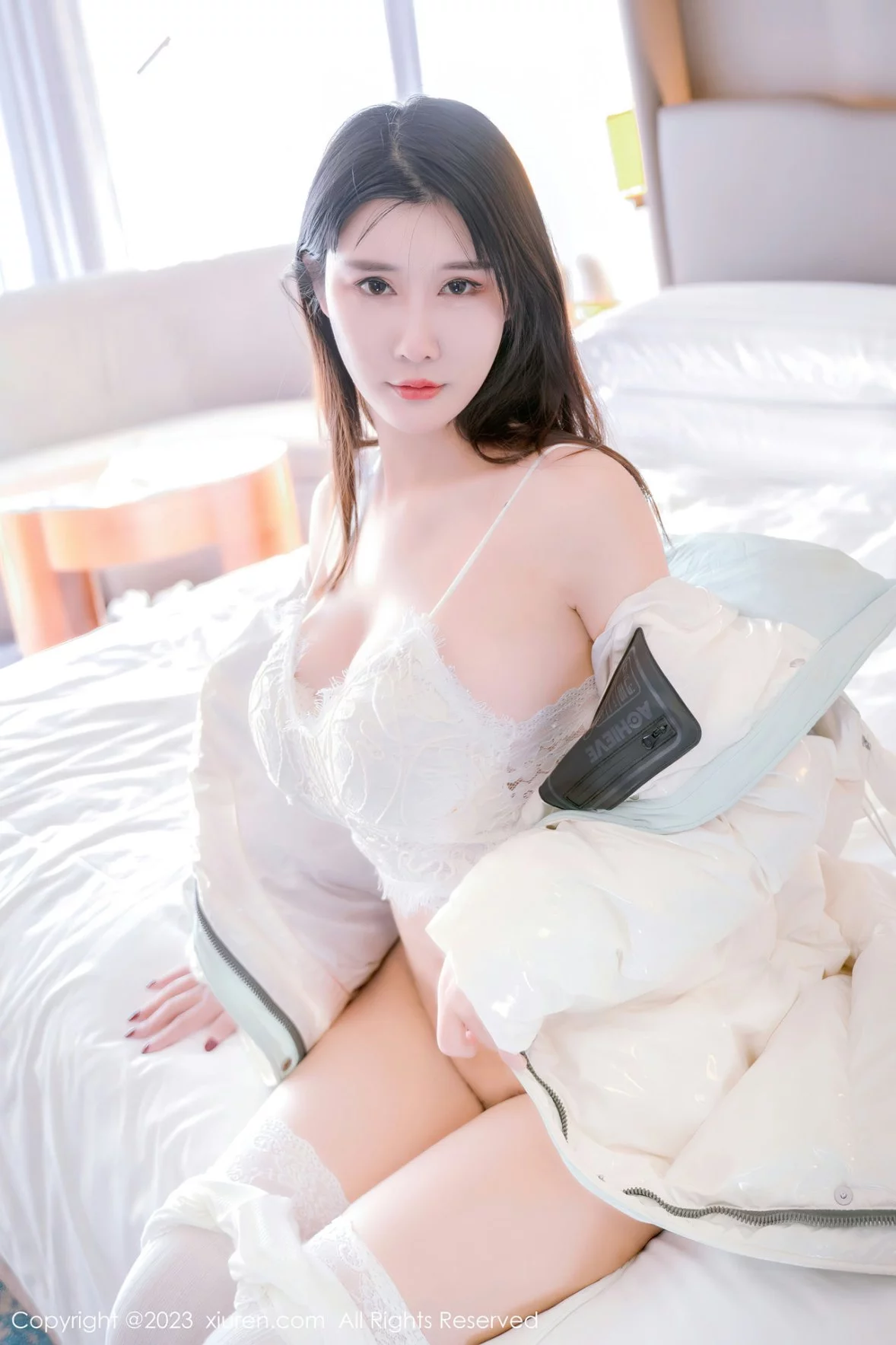 [[XiuRen秀人网]秀人网]No.6128_模特夏沫沫tifa阳朔旅拍居家系列性感白色服秀丰乳肥臀诱惑写真63P