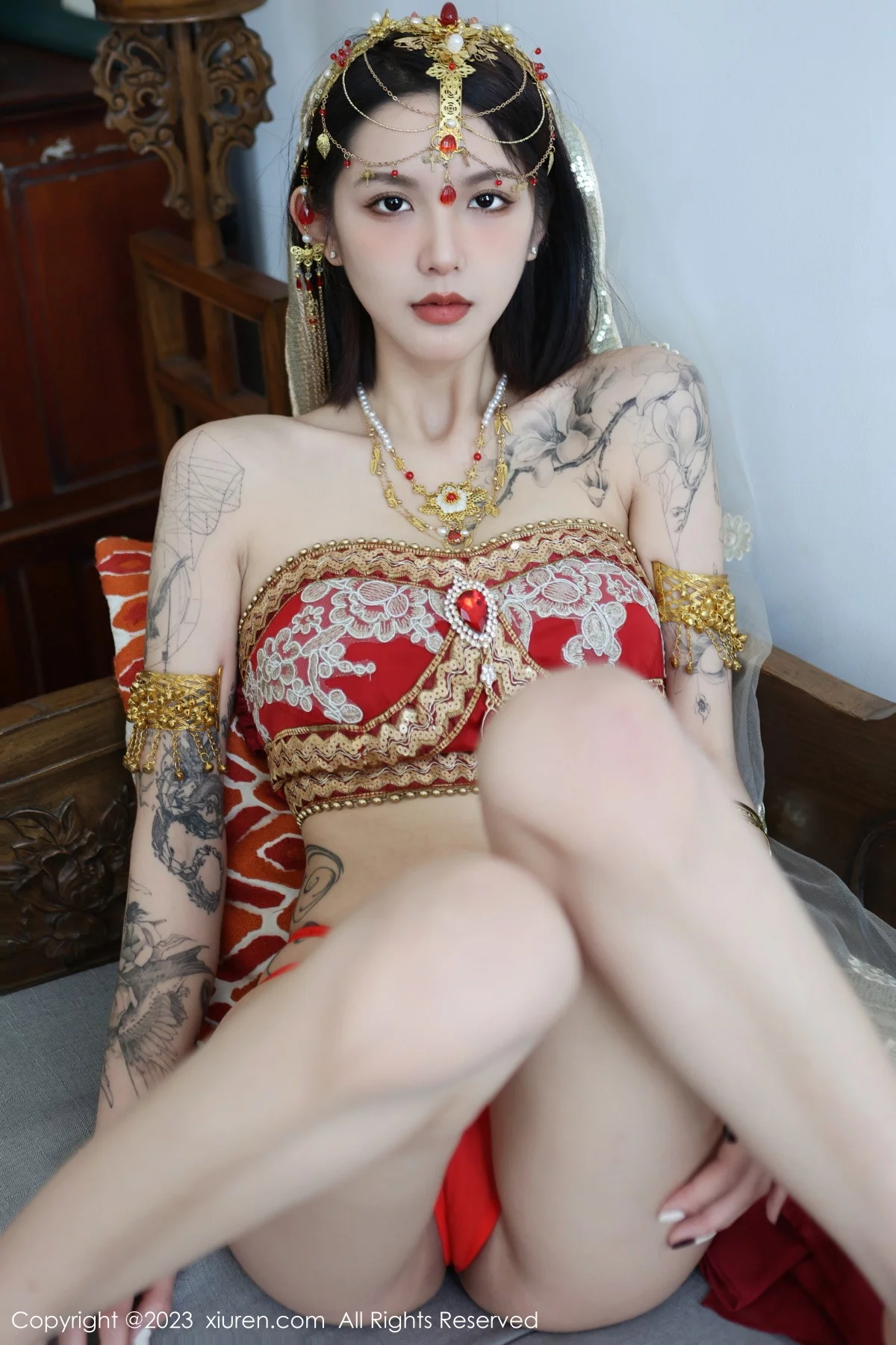[[XiuRen秀人网]秀人网]No.6240_模特乔一一性感异域风情舞女服饰秀曼妙身姿迷人气质诱惑写真76P
