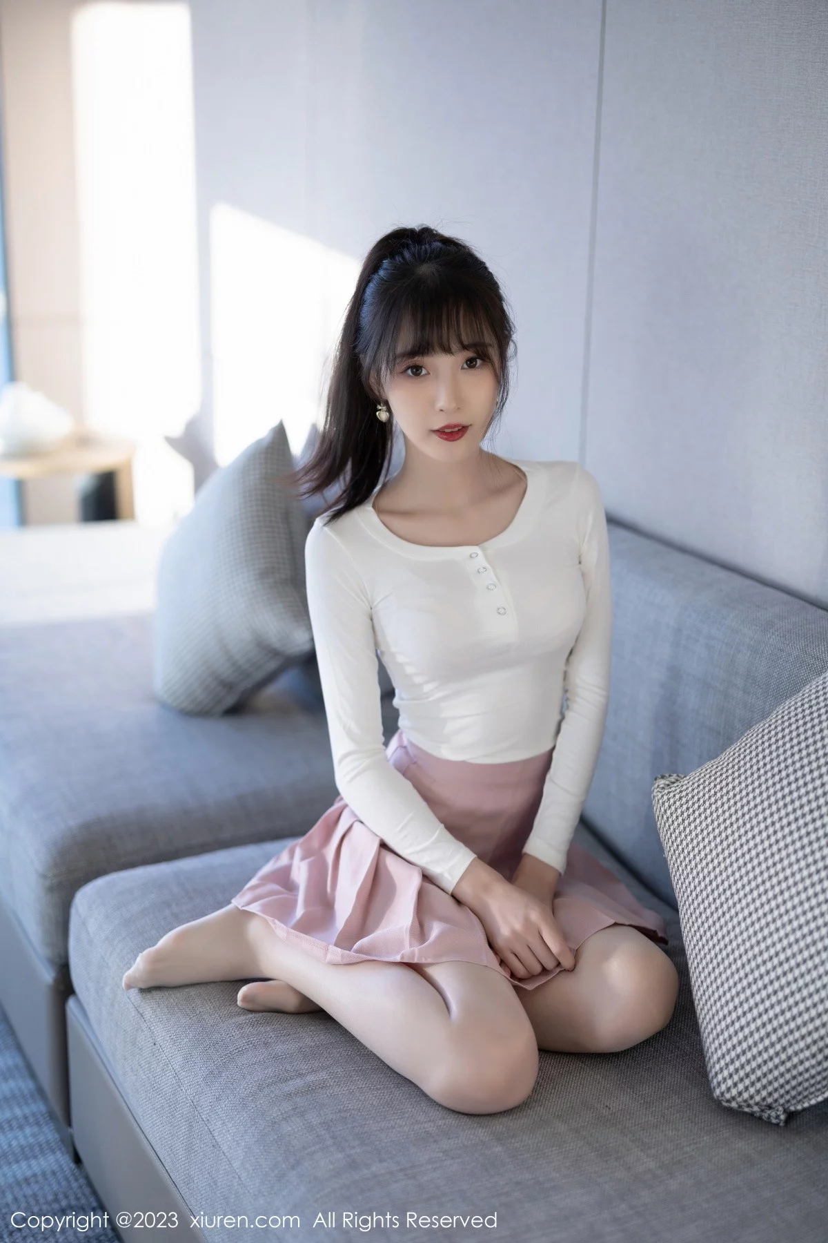 [[XiuRen秀人网]秀人网]No.6263_模特林星阑白色上衣配粉色短裙露性感内衣秀曼妙身材诱惑写真85P