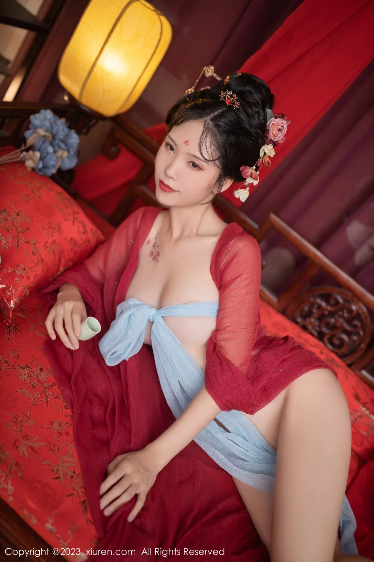 [[XiuRen秀人网]秀人网]No.6154_模特利世歌姬角色扮演性感红色古装服低胸秀完美身材诱惑写真71P