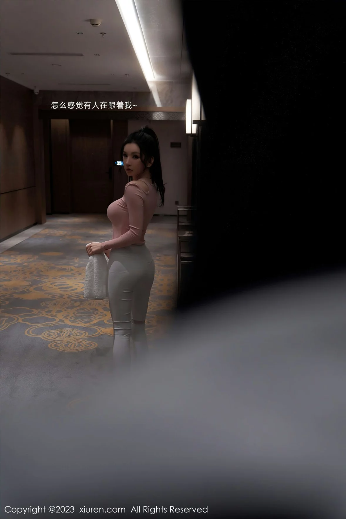 [[XiuRen秀人网]秀人网]No.6285_女神周于希Sally澳门旅拍健身少女主题超薄肉丝秀翘臀诱惑写真80P