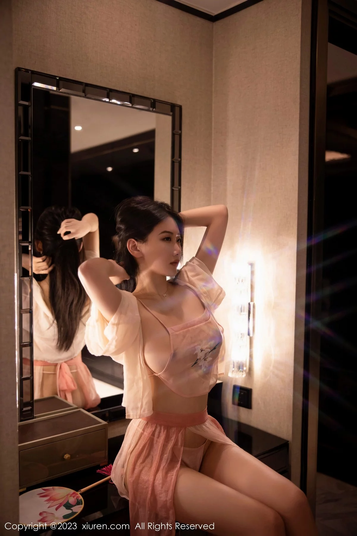 [[XiuRen秀人网]秀人网]No.6369_新人模特李佳芮cherie性感粉色薄透古装服饰秀惹火身材诱惑写真91P