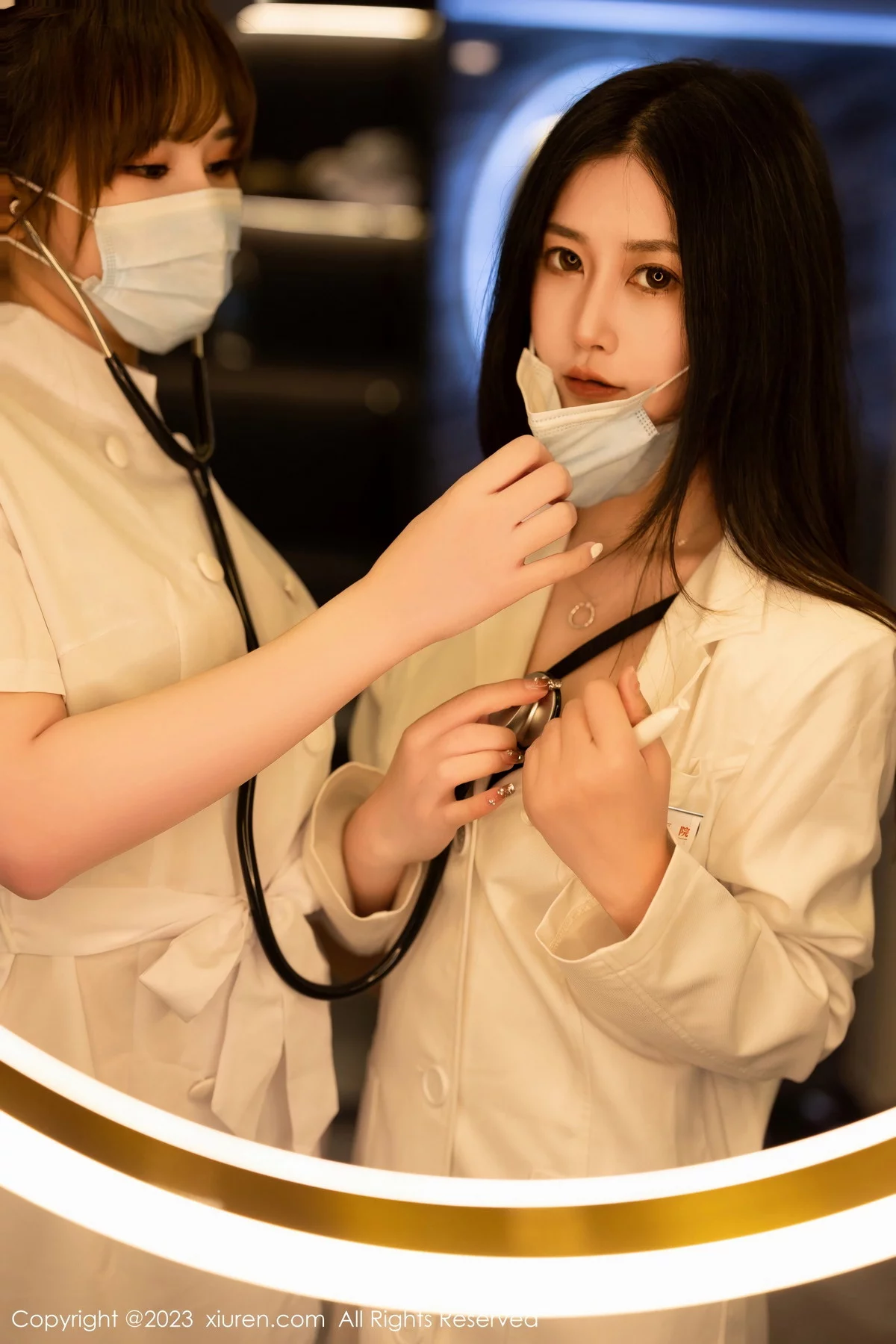 [[XiuRen秀人网]秀人网]No.6312_模特合集女神icy猪＆laura阿姣医生与护士主题性感内衣诱惑写真99P