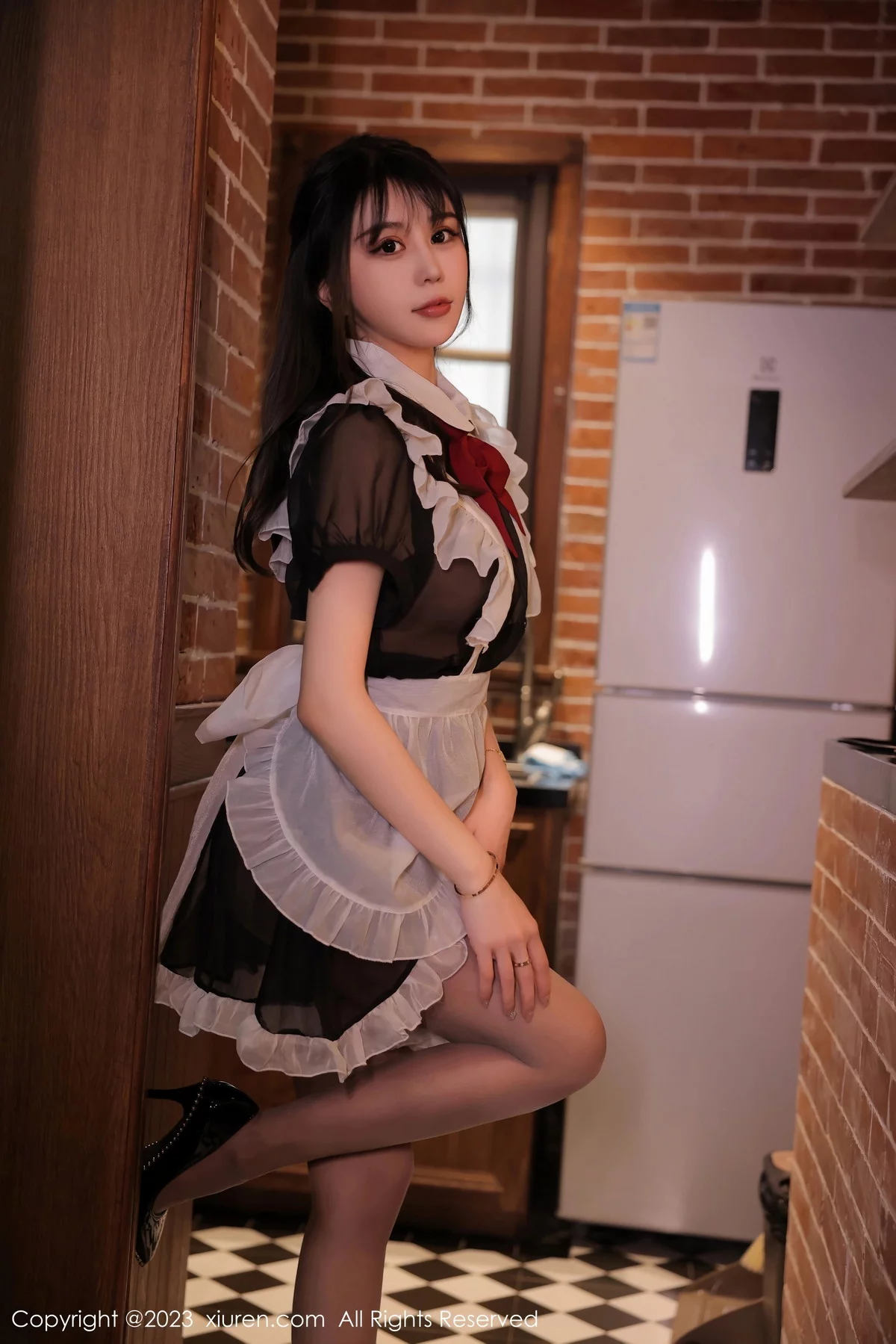 [[XiuRen秀人网]秀人网]No.6310_模特tina_甜仔性感真空女仆装配超薄灰丝袜秀凹凸身材诱惑写真62P