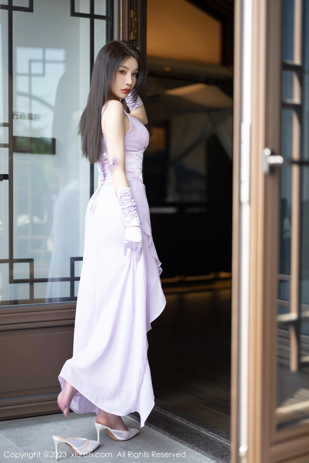 [[XiuRen秀人网]秀人网]No.6324_女神徐莉芝Booty淡紫色连衣长裙+淡蓝色网格内衣惹火诱惑写真81P