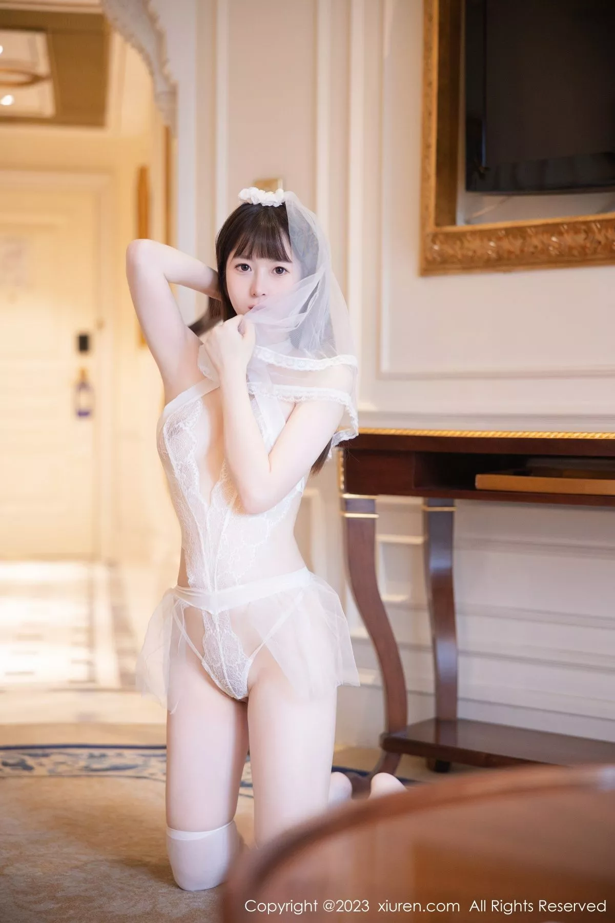 [[XiuRen秀人网]秀人网]No.7421_模特林悠悠性感白色情趣婚纱服饰配白丝袜秀曼妙身姿诱惑写真82P