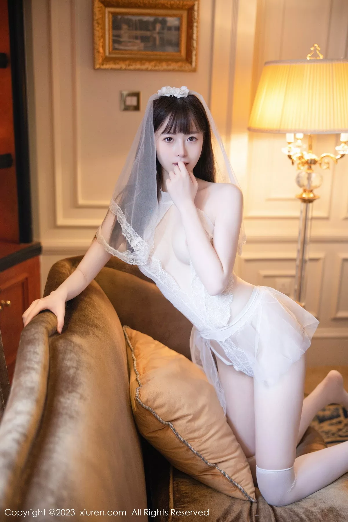 [[XiuRen秀人网]秀人网]No.7421_模特林悠悠性感白色情趣婚纱服饰配白丝袜秀曼妙身姿诱惑写真82P