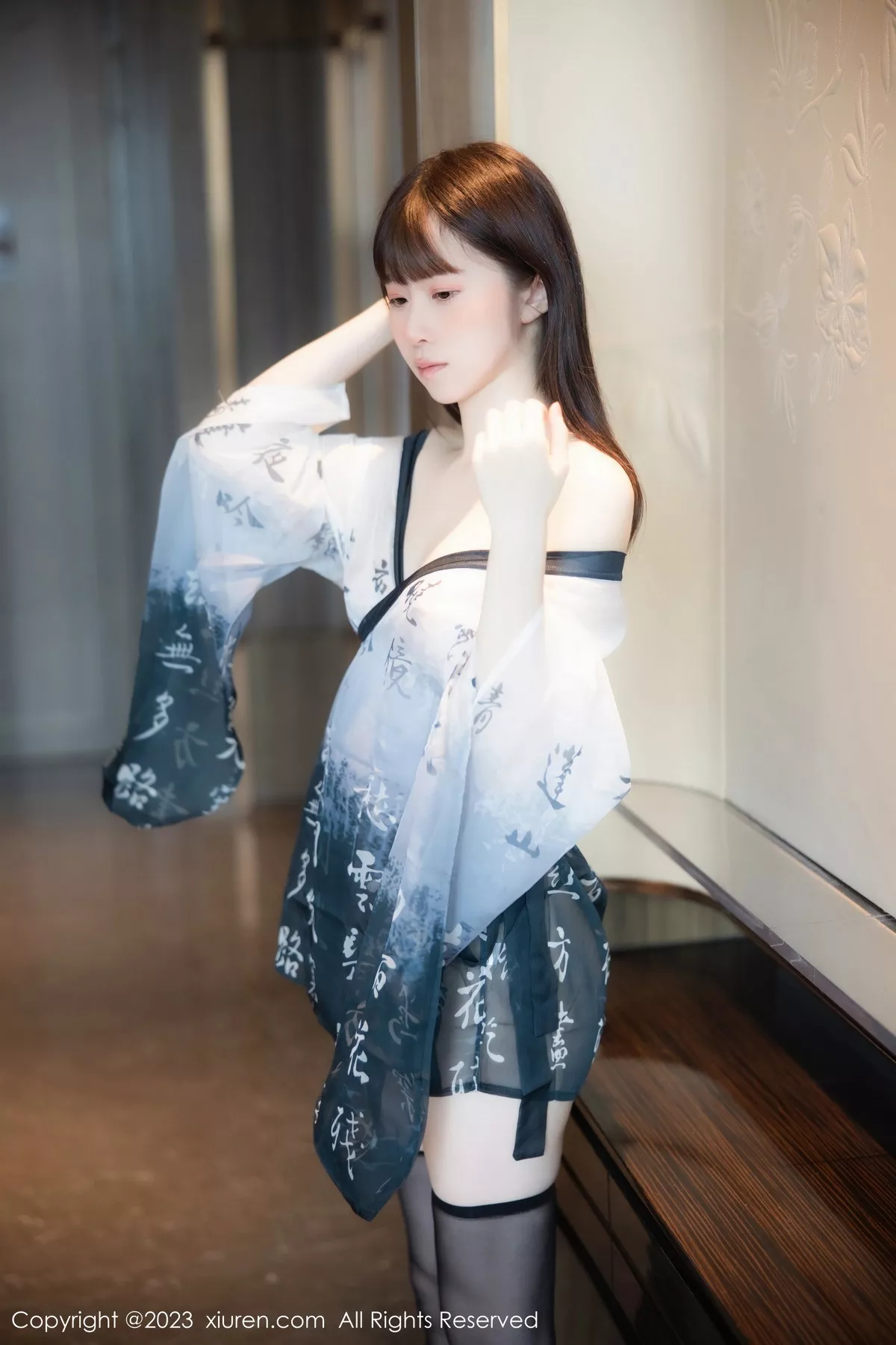 [[XiuRen秀人网]秀人网]No.7459_模特林悠悠性感黑白薄纱古装服饰配黑丝袜秀曼妙身姿诱惑写真84P