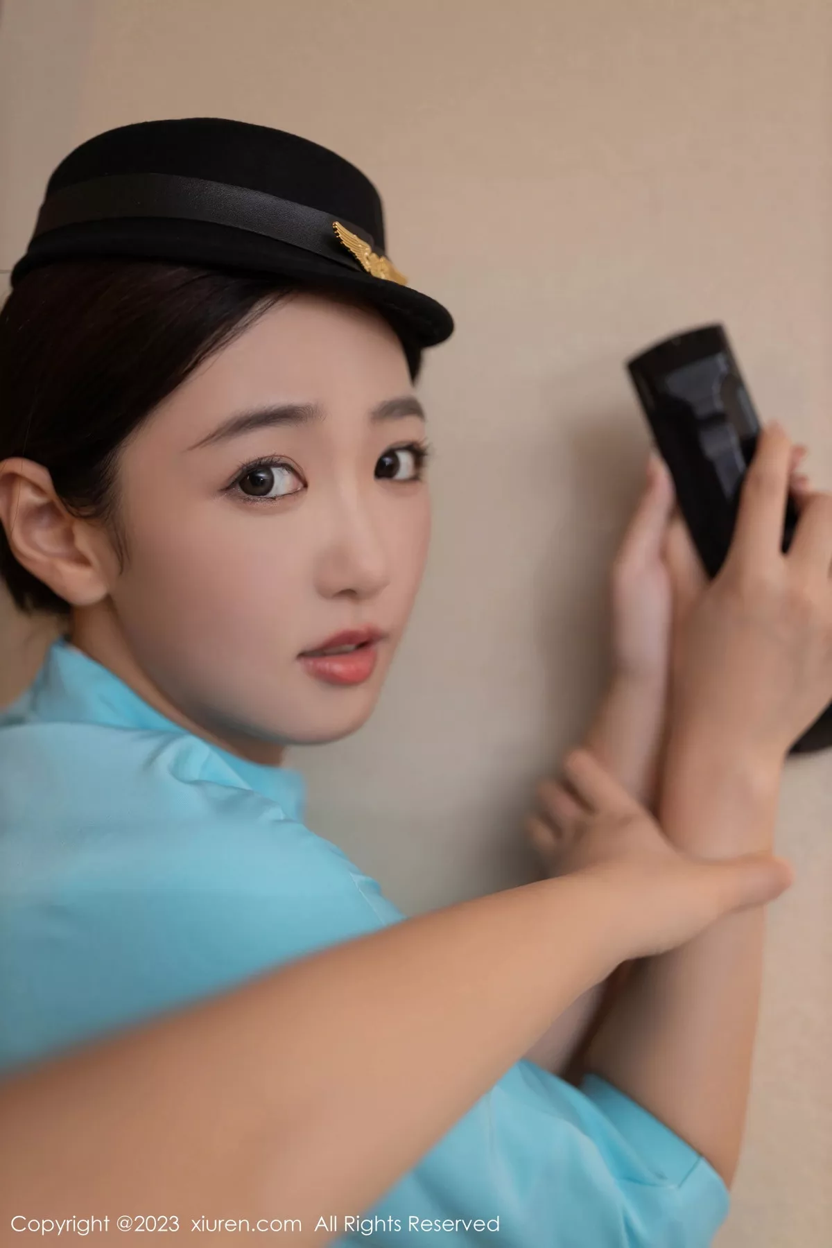 [[XiuRen秀人网]秀人网]No.7516_模特唐安琪蓝色空姐制服露白色蕾丝内衣配超薄黑丝完美诱惑写真80P