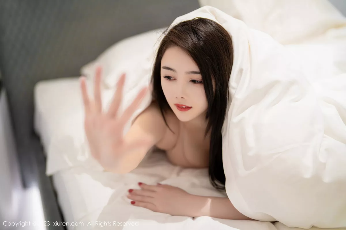 [[XiuRen秀人网]秀人网]No.7517_模特Summer宝宝红色露肩连衣长裙配肉丝袜秀曼妙身姿诱惑写真62P