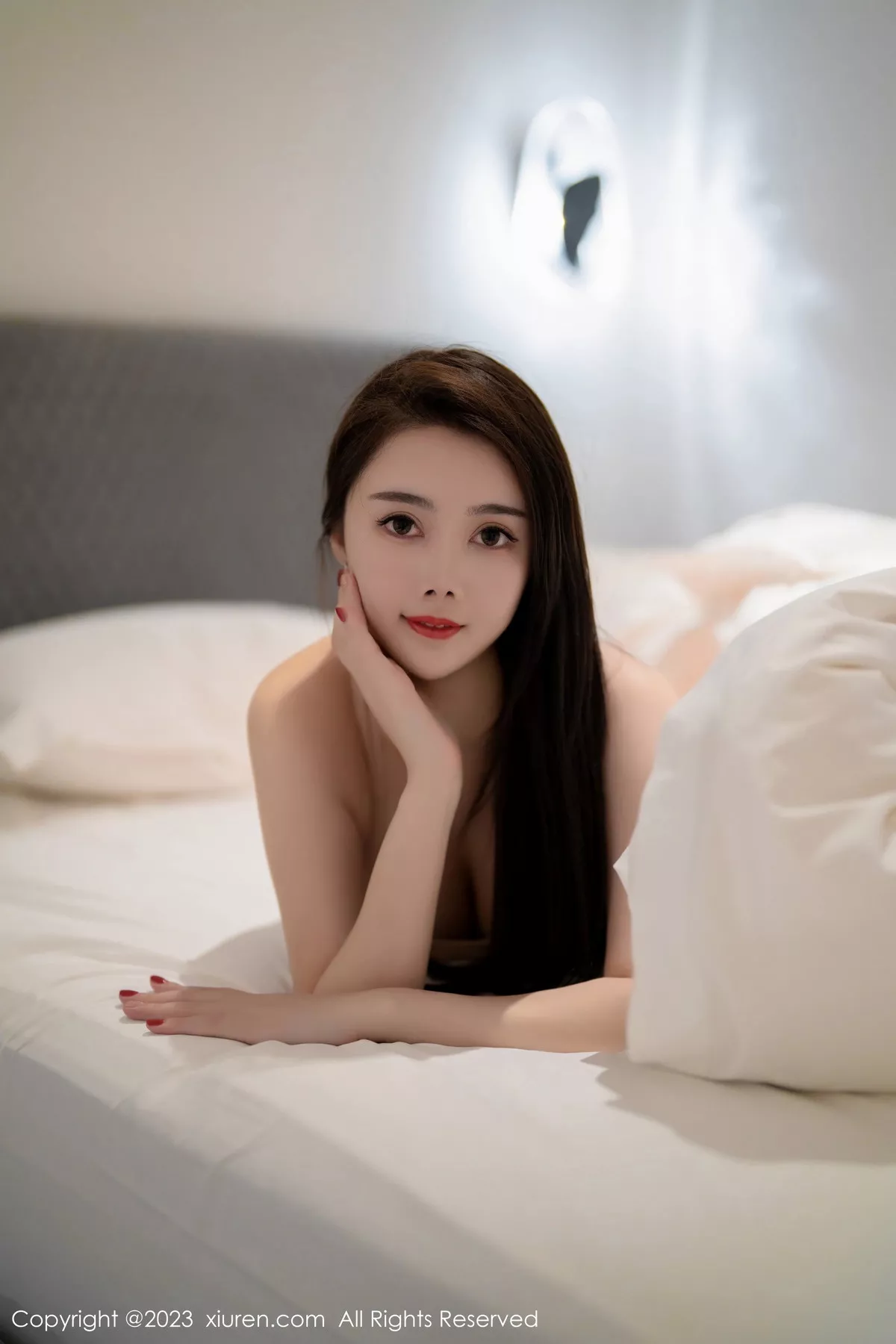 [[XiuRen秀人网]秀人网]No.7517_模特Summer宝宝红色露肩连衣长裙配肉丝袜秀曼妙身姿诱惑写真62P