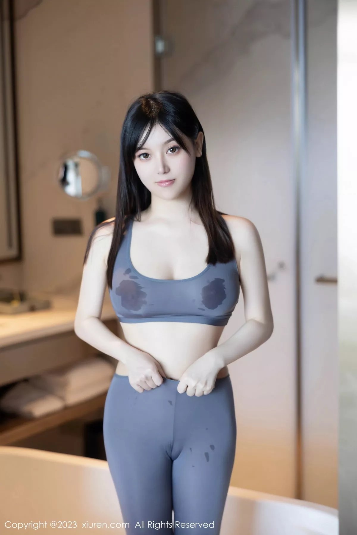 [[XiuRen秀人网]秀人网]No.7543_模特豆瓣酱健身房性感灰色运动瑜伽服紧身秀丰满身材诱惑写真82P