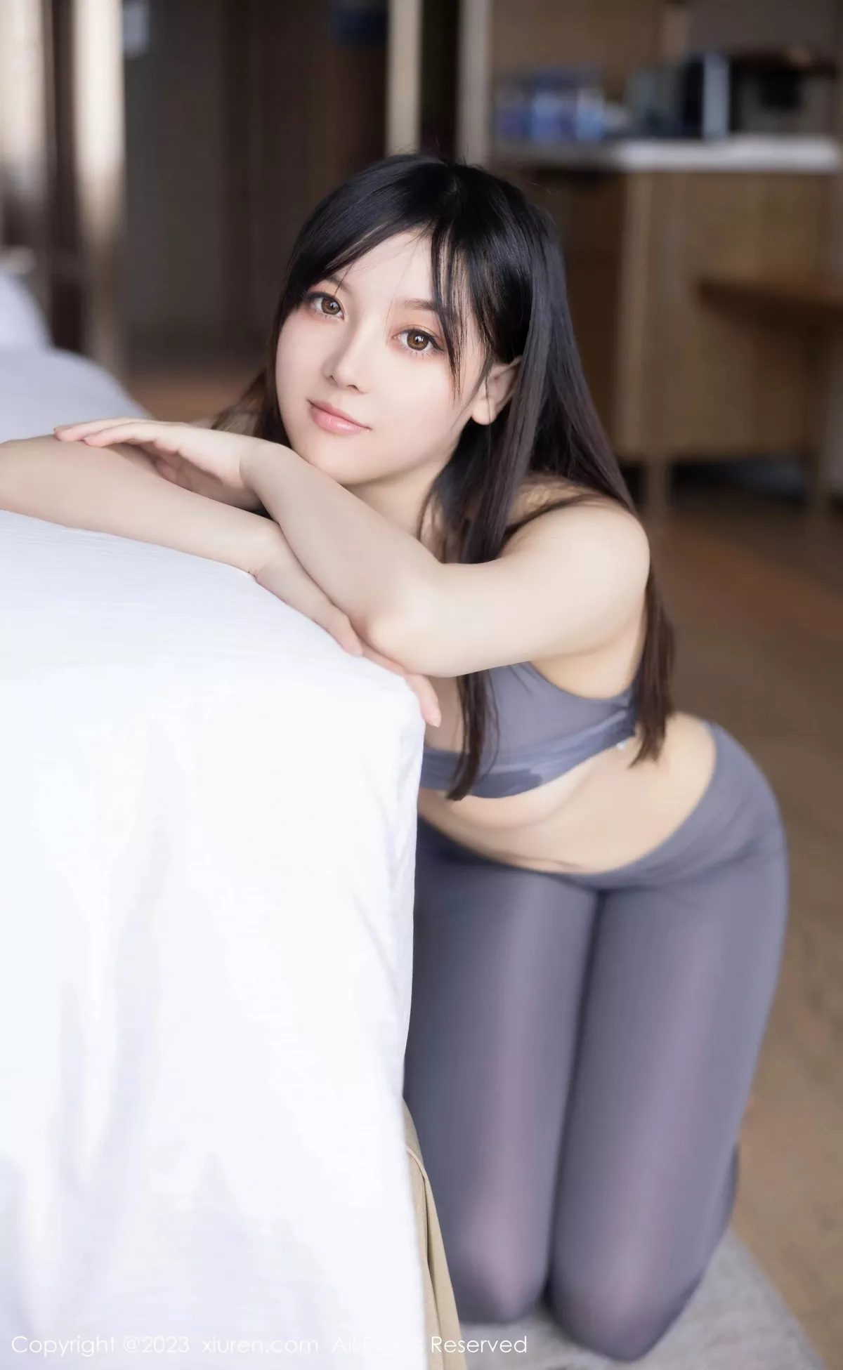 [[XiuRen秀人网]秀人网]No.7543_模特豆瓣酱健身房性感灰色运动瑜伽服紧身秀丰满身材诱惑写真82P