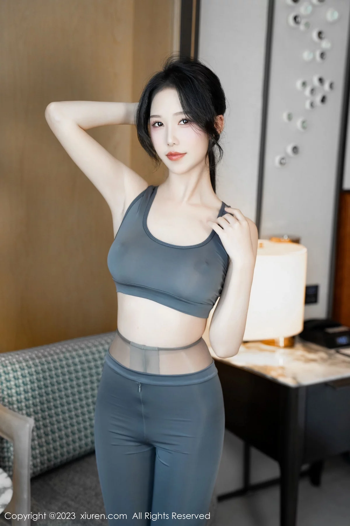 [[XiuRen秀人网]秀人网]No.7882_模特利世性感灰色瑜伽服饰配超薄无内灰丝秀曼妙身姿诱惑写真80P