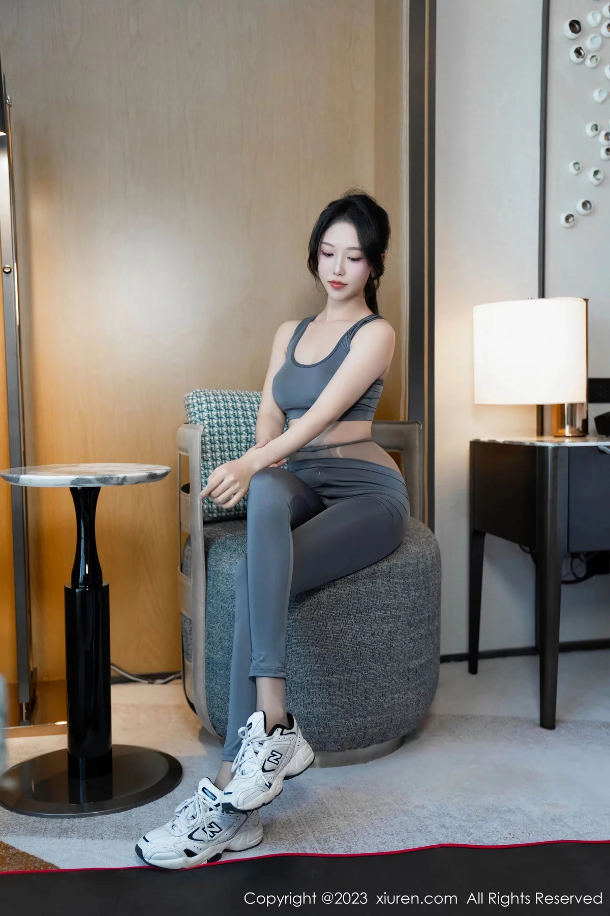 [[XiuRen秀人网]秀人网]No.7882_模特利世性感灰色瑜伽服饰配超薄无内灰丝秀曼妙身姿诱惑写真80P