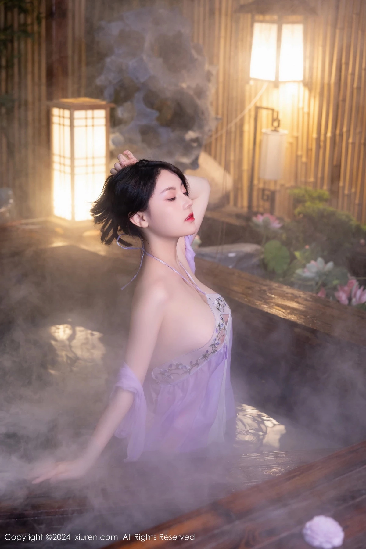 [[XiuRen秀人网]秀人网]No.8059_模特豆瓣酱性感轻透紫色古装服饰透视秀惹火身材极致诱惑写真80P