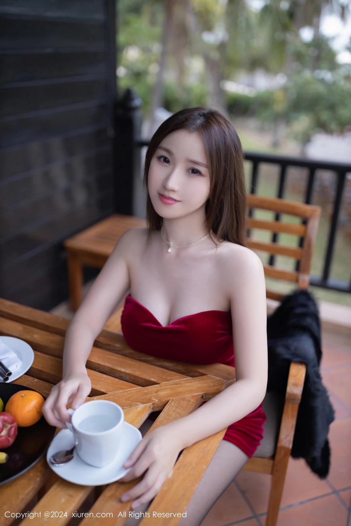 [[XiuRen秀人网]秀人网]No.8077_模特杏子Yada性感红色连衣短裙露黑色内衣秀曼妙身姿诱惑写真82P