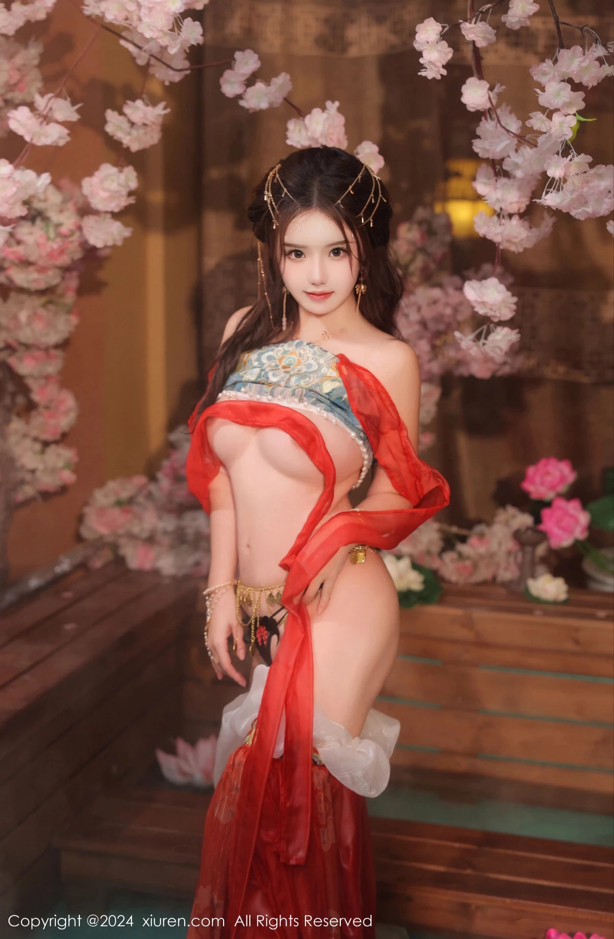 [[XiuRen秀人网]秀人网]No.8146_模特小薯条nienie性感红色古装服饰配白丝袜秀完美身材诱惑写真82P