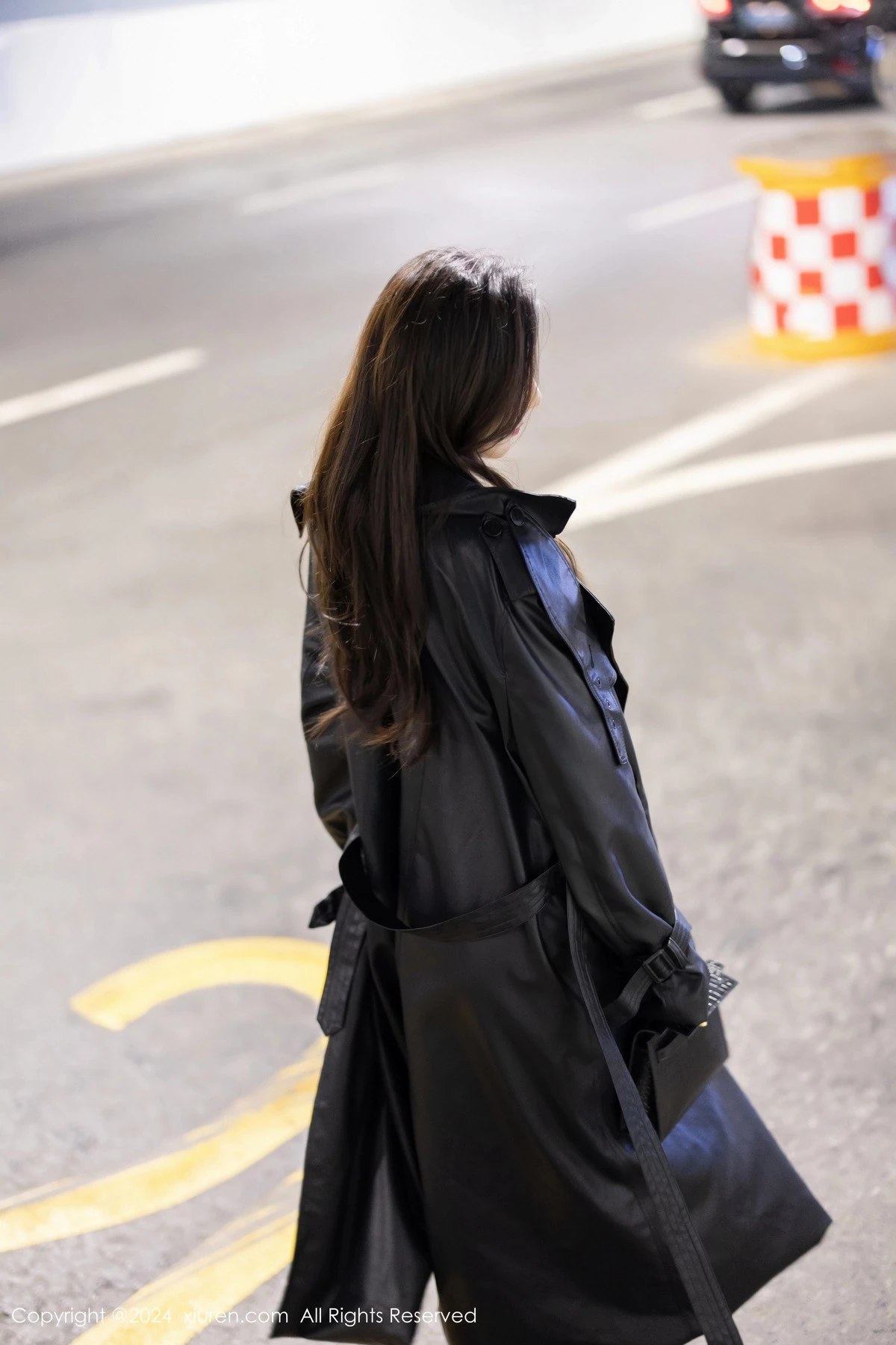 [[XiuRen秀人网]秀人网]No.8158_女神王馨瑶yanni黑色轻透情趣服饰配黑丝袜秀完美身材诱惑写真84P