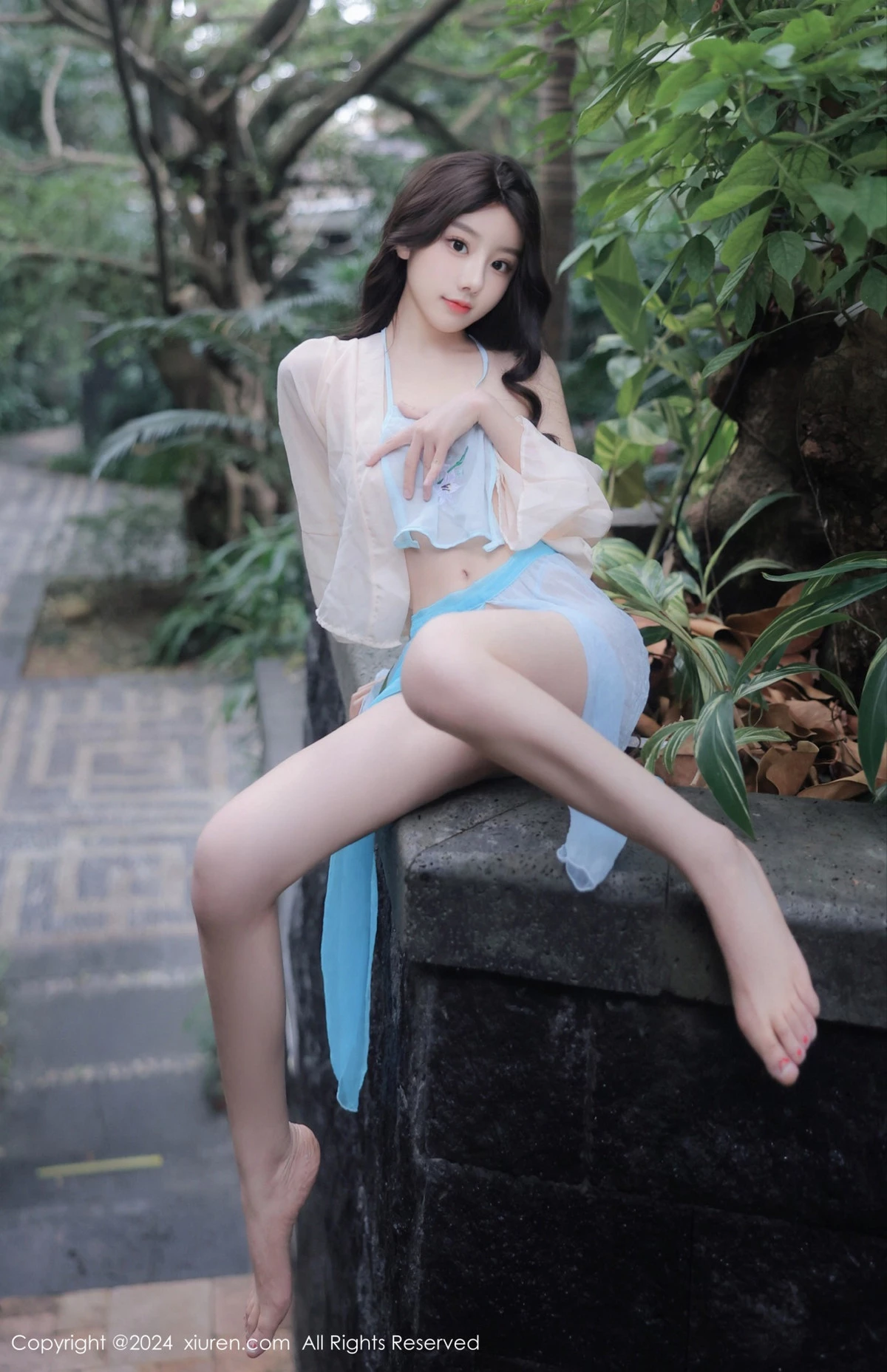 [[XiuRen秀人网]秀人网]No.8168_模特桃妖夭户外性感浅色古装薄纱服饰秀娇美惹火身段诱惑写真79P