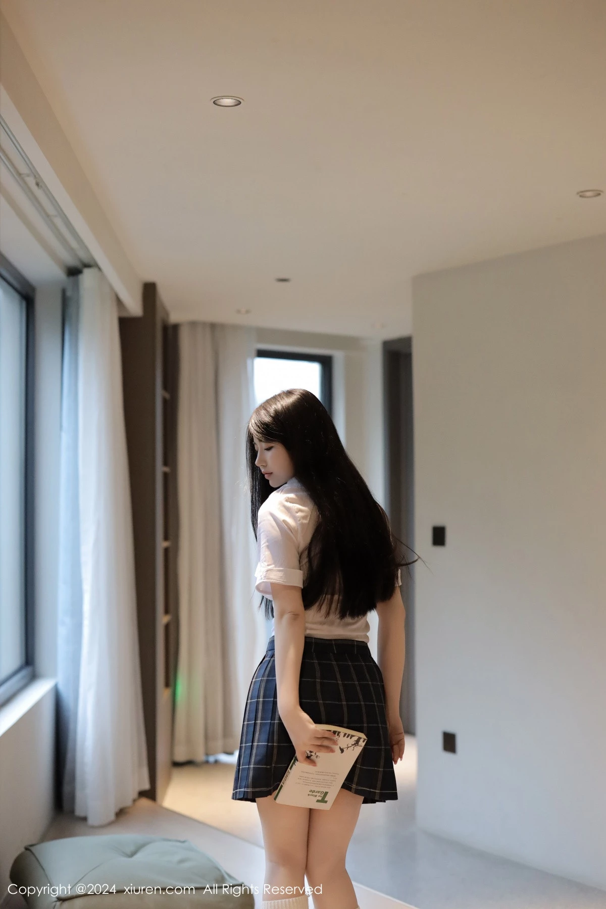 [[XiuRen秀人网]秀人网]No.8173_模特陈小花性感白衬衫配黑色格子短裙秀曼妙身姿迷人诱惑写真83P
