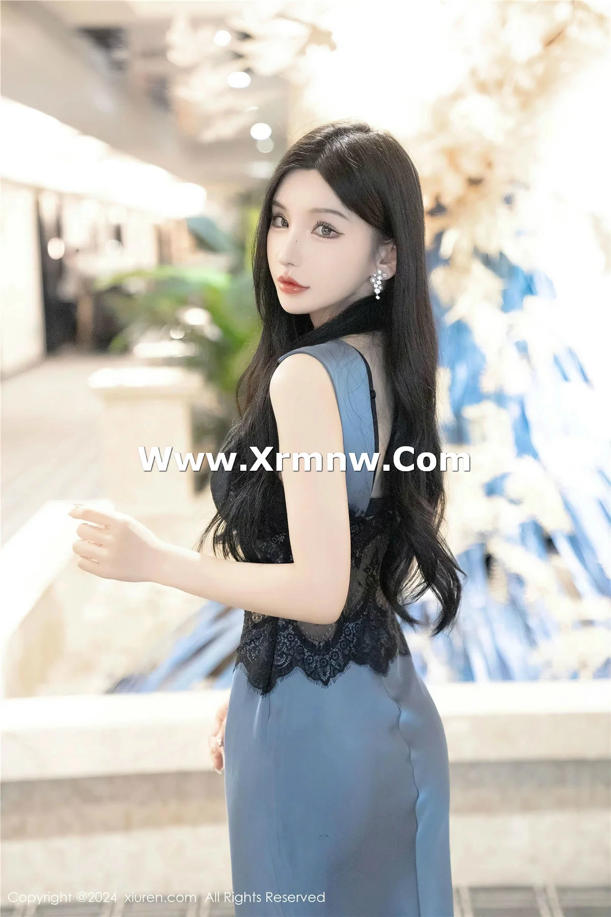 [[XiuRen秀人网]秀人网]No.8242_女神周于希Sally性感蕾丝长裙+黑色薄纱连体衣秀完美身材诱惑写真115P
