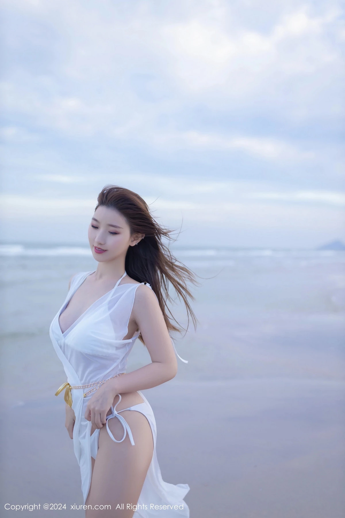 [[XiuRen秀人网]秀人网]No.8123_模特杏子Yada户外性感白色比基尼服饰秀完美身材迷人诱惑写真81P