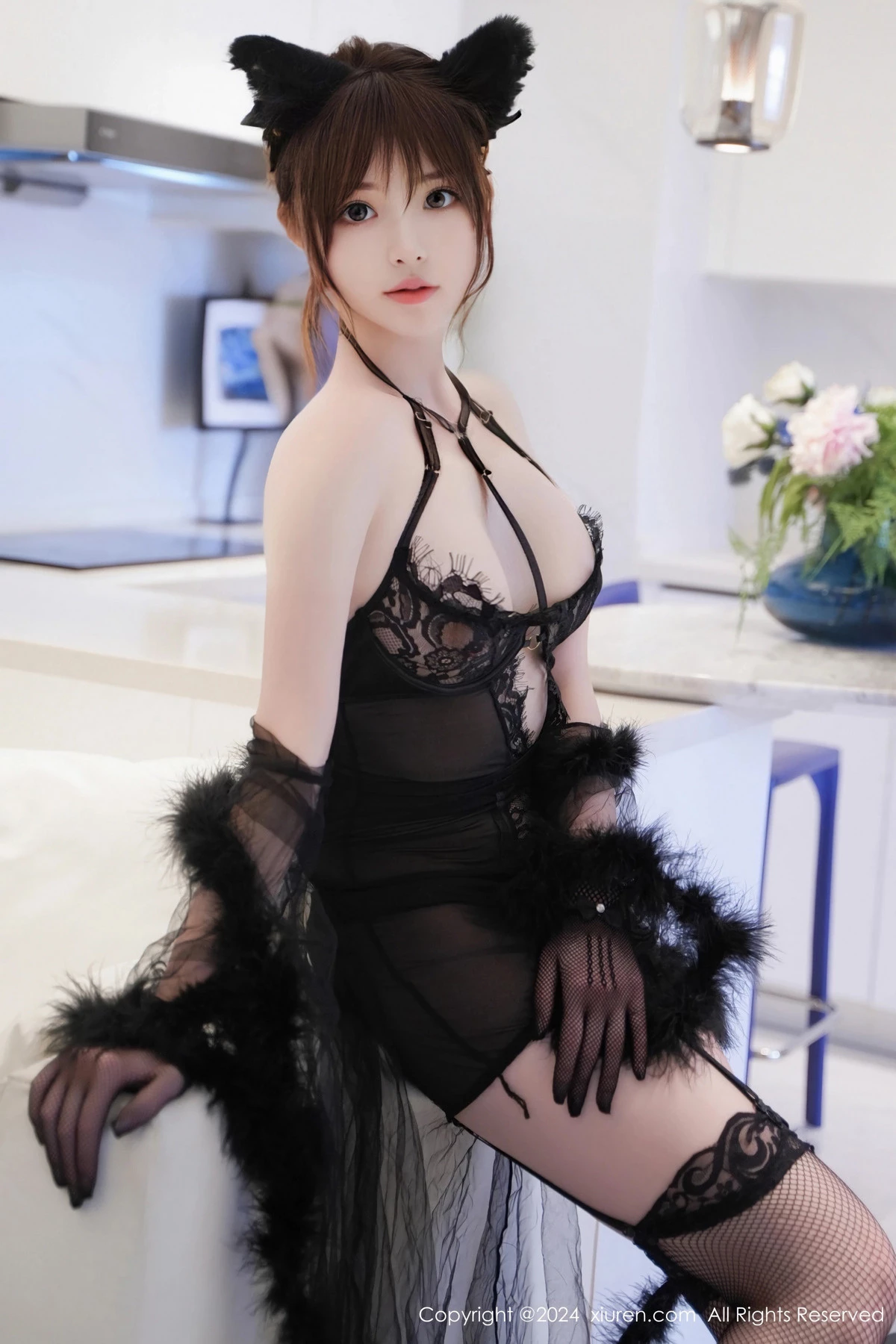 [[XiuRen秀人网]秀人网]No.8297_模特梦灵儿Mini性感黑色轻透薄纱蕾丝内衣配黑丝吊袜极致魅惑写真69P