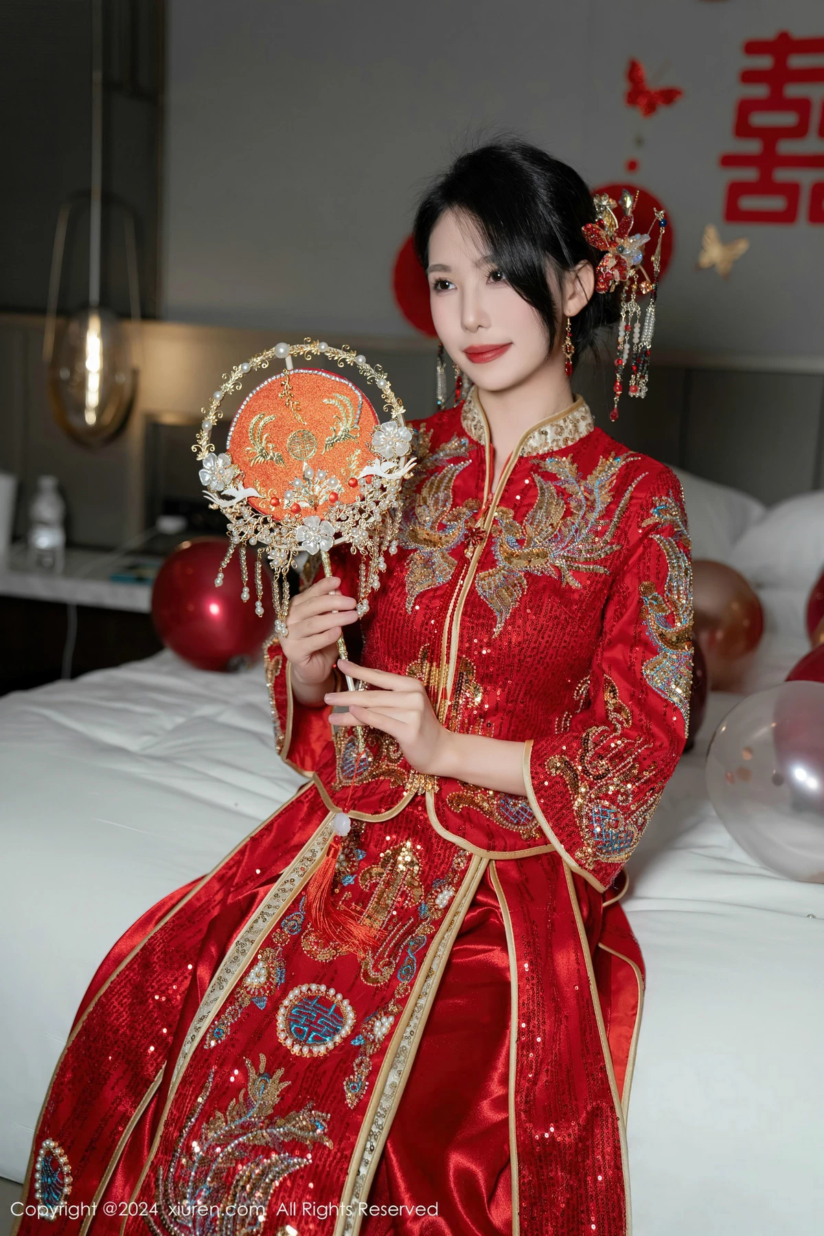[[XiuRen秀人网]秀人网]No.8376_模特利世性感红色新娘妆露红色内衣配超薄闪亮肉丝完美诱惑写真95P