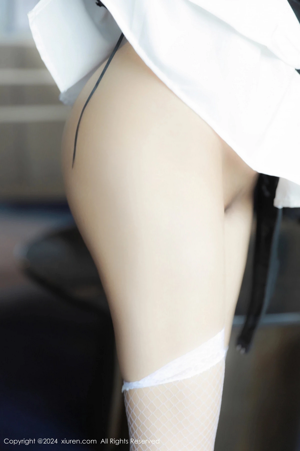 [[XiuRen秀人网]秀人网]No.8282_模特媃柔rourou性感情趣女仆装配白色网袜秀柔美身段诱惑写真81P