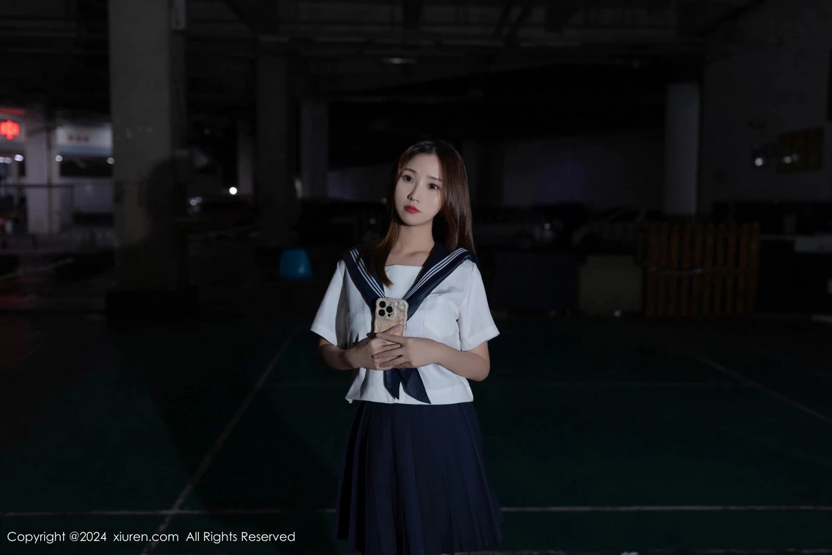 [[XiuRen秀人网]秀人网]No.8443_模特杏子Yada天台捆绑主题性感白色制服秀曼妙身姿迷人写真78P