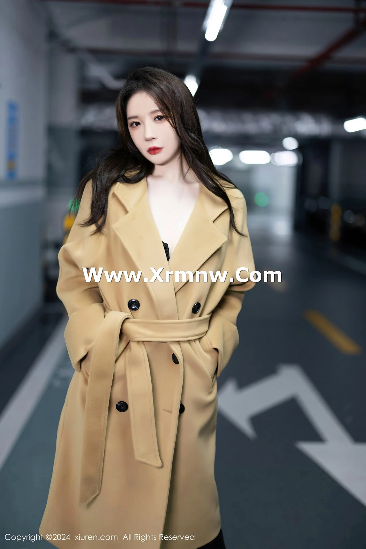 [[XiuRen秀人网]秀人网]No.8414_模特梦心玥私房性感黑色内衣配黑丝吊袜秀高挑曼妙身姿诱惑写真80P