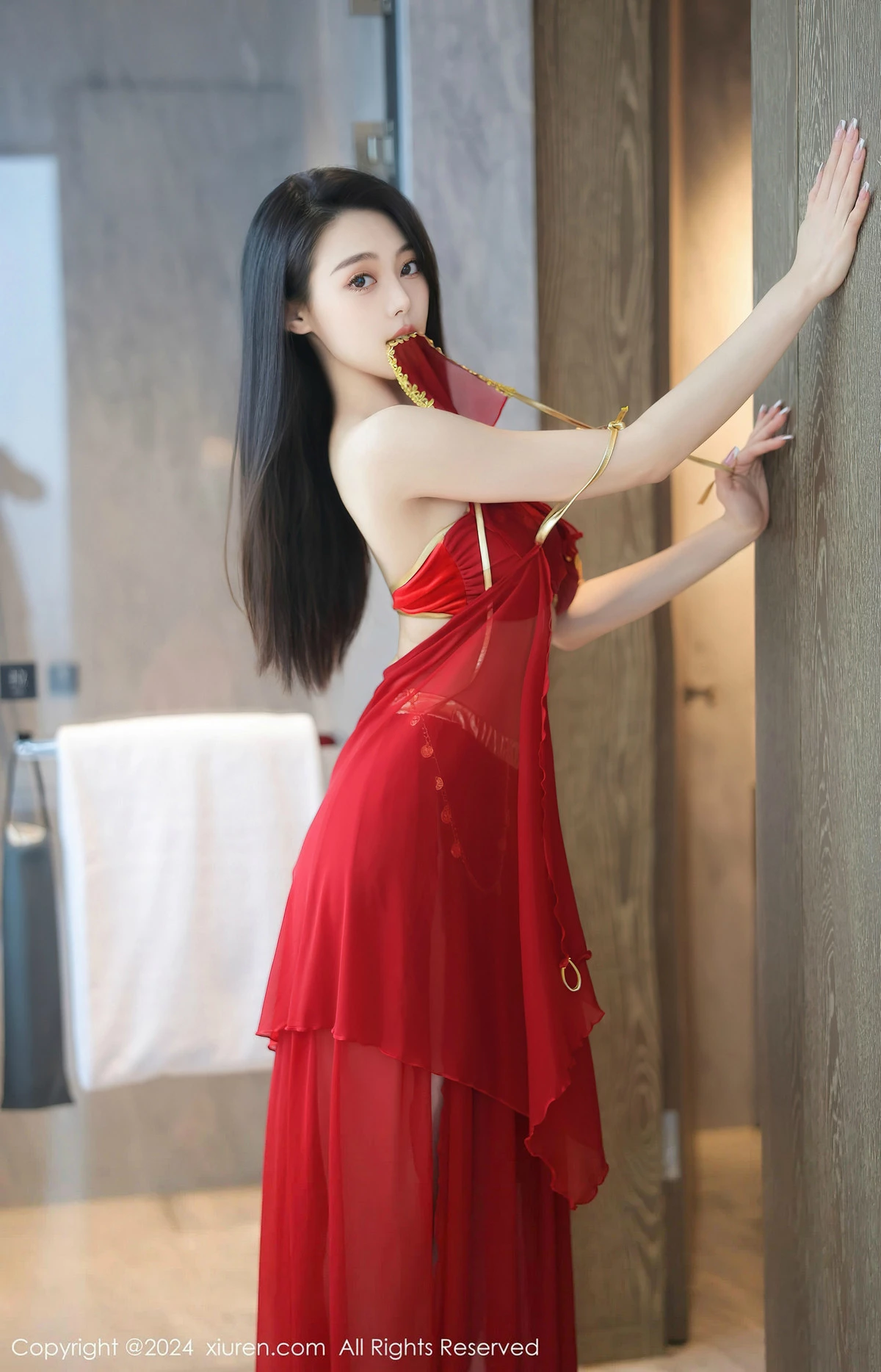 [[XiuRen秀人网]秀人网]No.8420_模特清妙异域舞娘装扮性感红色舞裙秀曼妙身姿修长美腿迷人写真93P