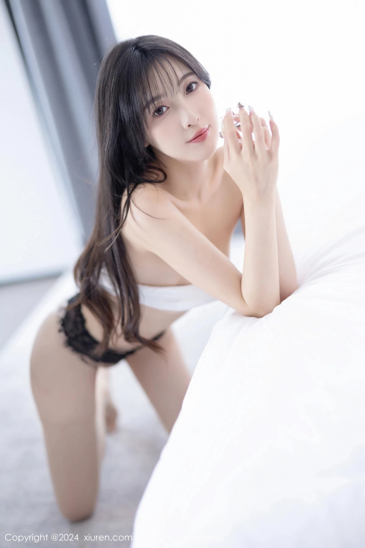 [[XiuRen秀人网]秀人网]No.8504_模特林星阑性感白色短T配牛仔短裤露黑色蕾丝内衣撩人诱惑写真81P