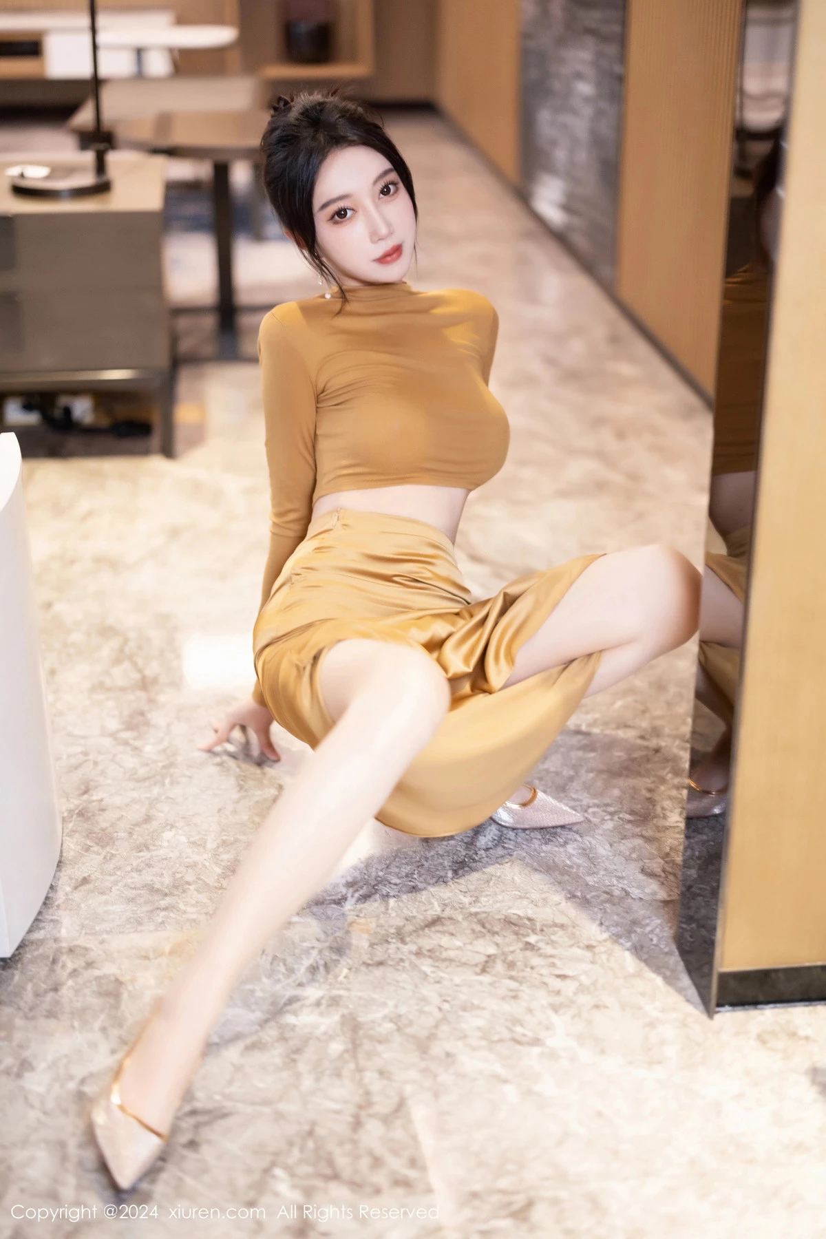 [[XiuRen秀人网]秀人网]No.8574_模特玥儿玥性感黄色长裙配原色丝袜+黑色情趣内衣惹火诱惑写真81P
