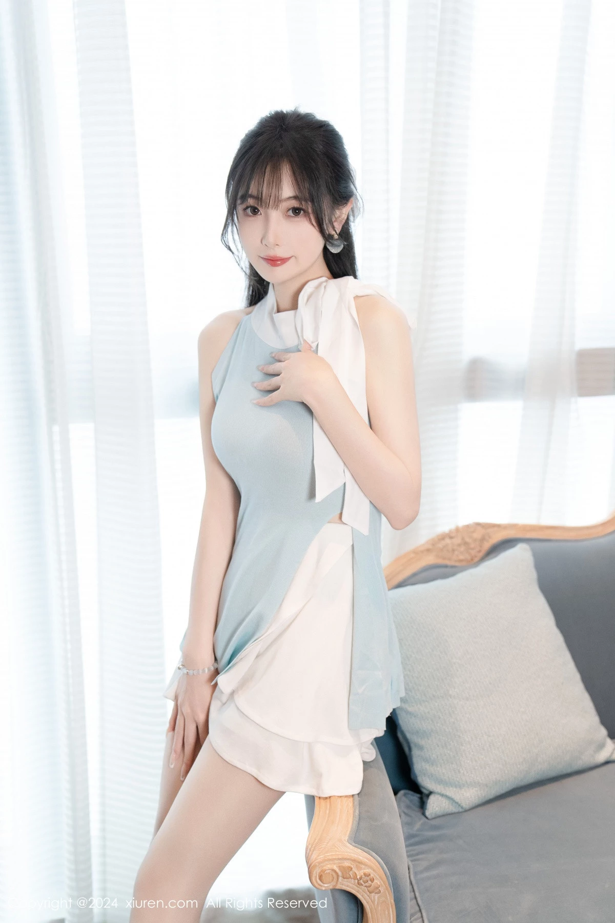 [[XiuRen秀人网]秀人网]No.8761_模特林星阑性感蓝白连衣短裙露黑色情趣内衣秀曼妙身姿诱惑写真101P